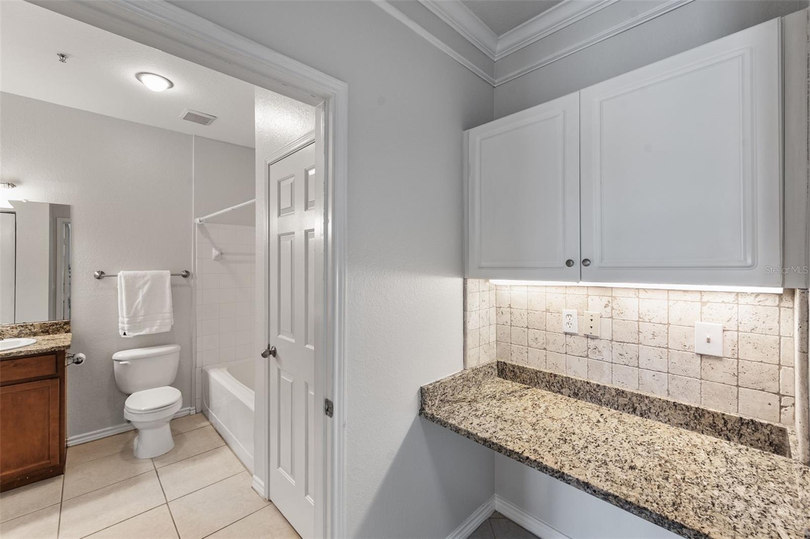 Image 28 of 70 For 4305 Bayside Village Drive 202