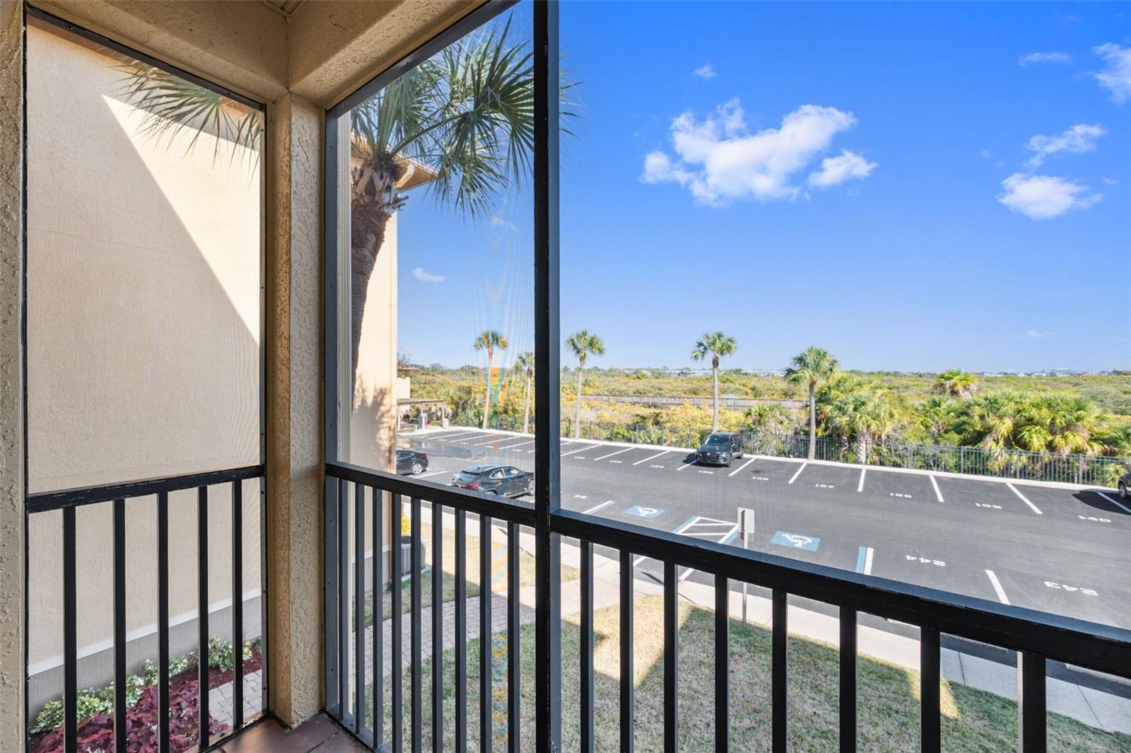 Image 39 of 70 For 4305 Bayside Village Drive 202