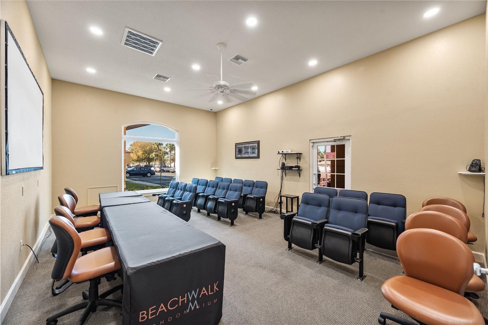 Image 46 of 70 For 4305 Bayside Village Drive 202