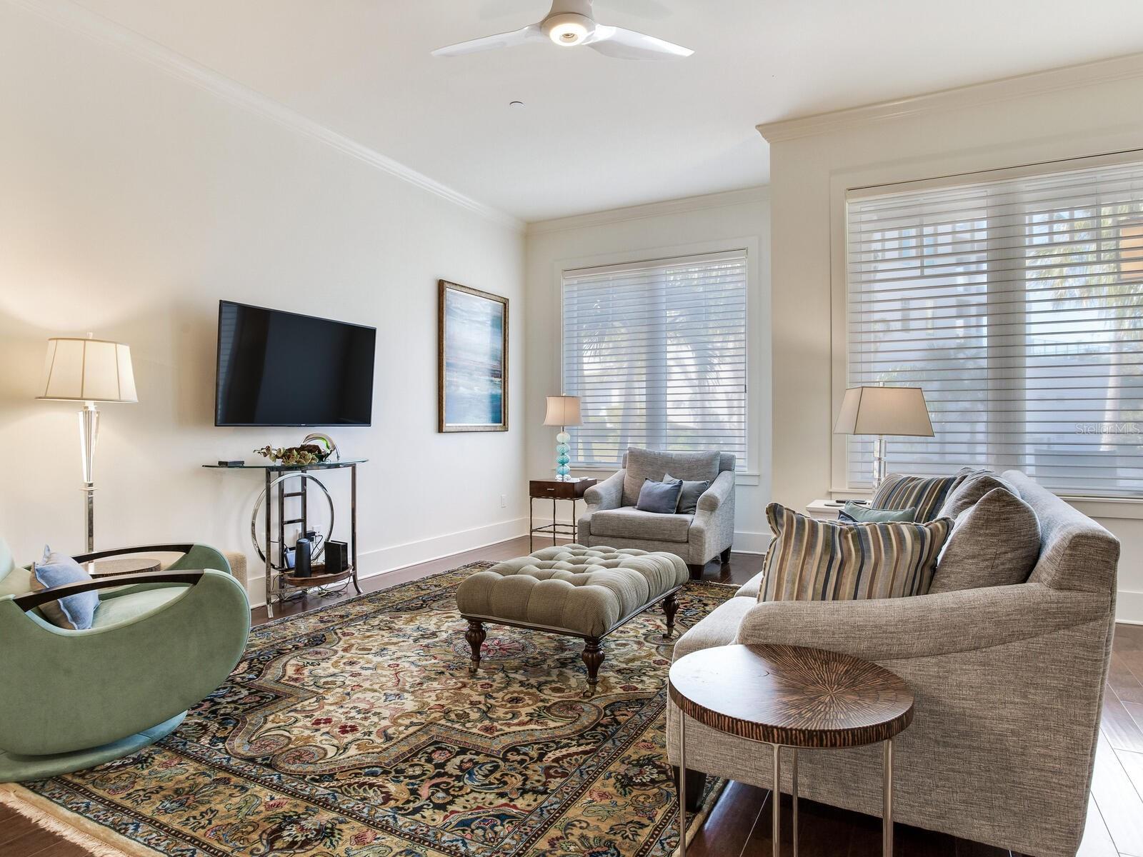 Image 17 of 56 For 15 Palm Terrace 502