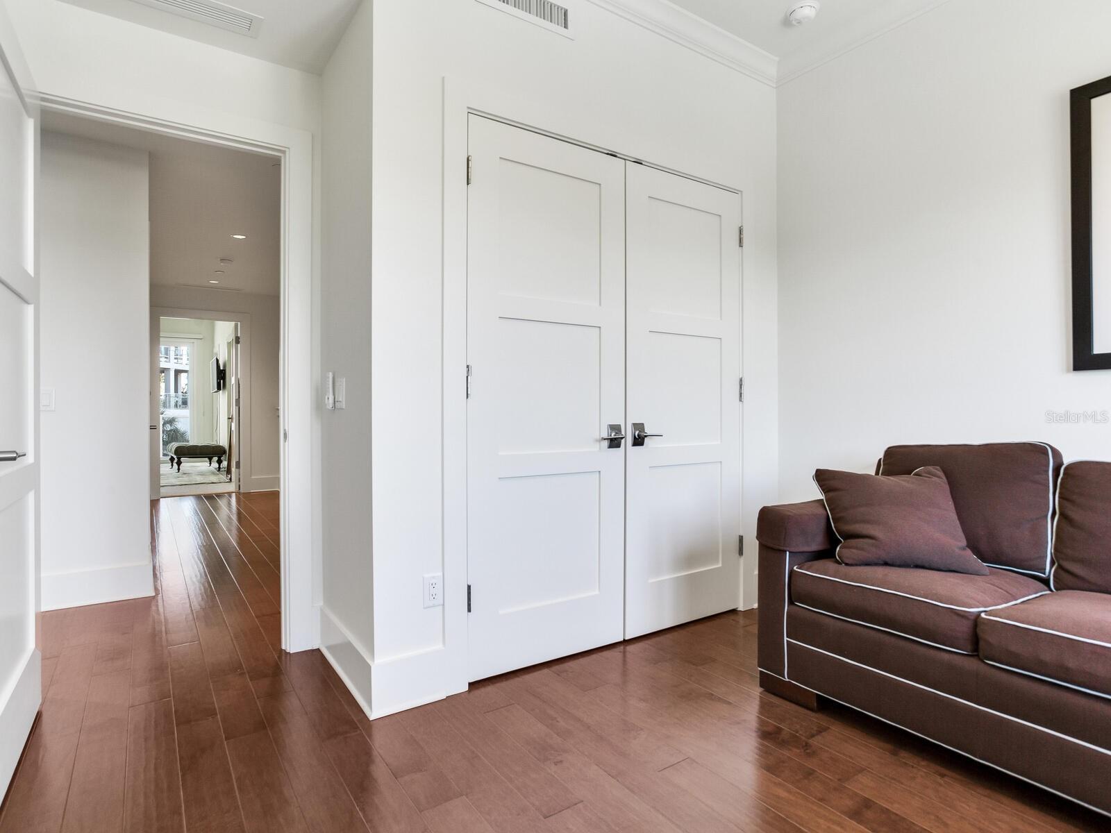 Image 35 of 56 For 15 Palm Terrace 502