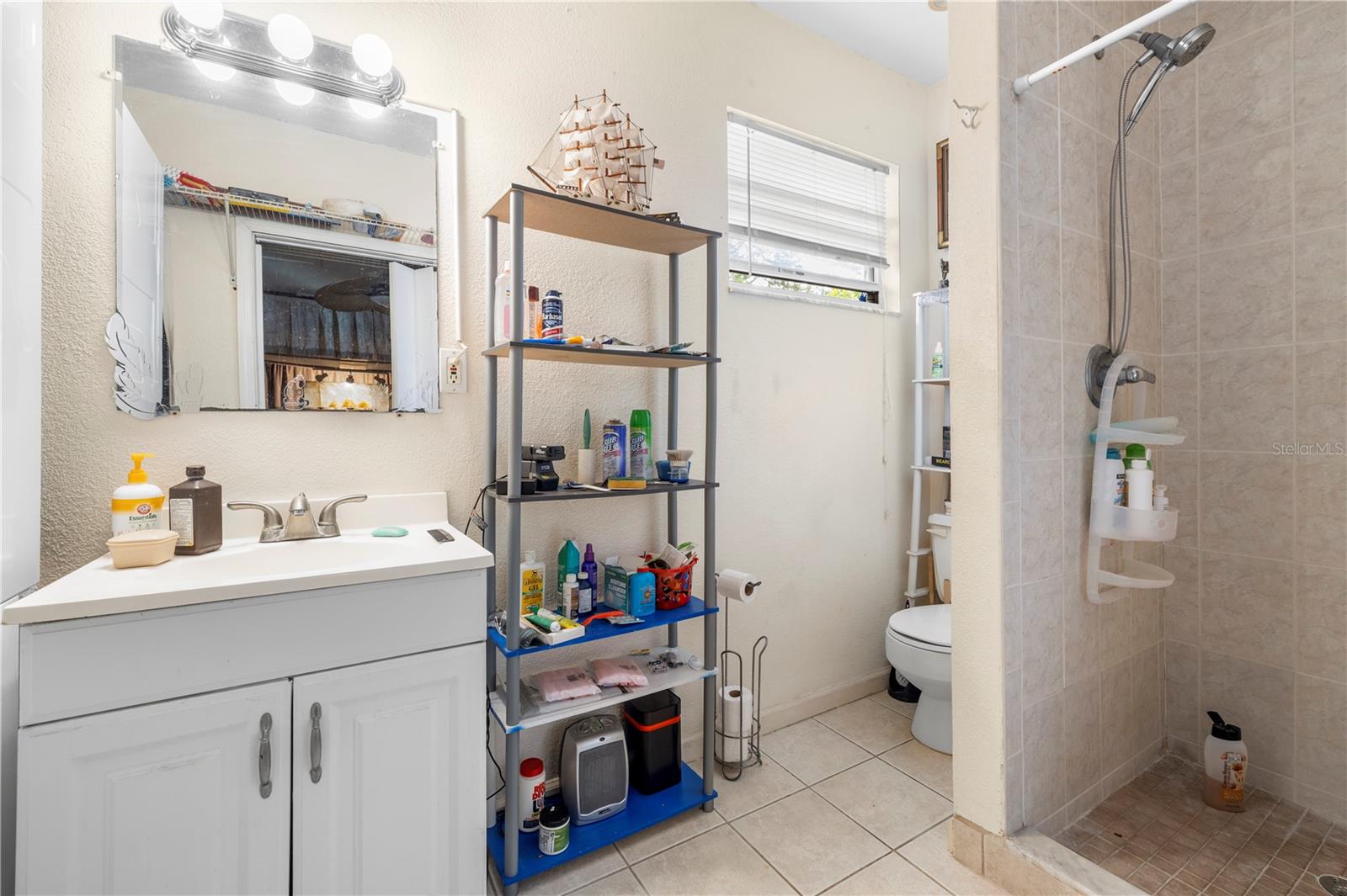 Image 12 of 21 For 6946 34th Avenue N