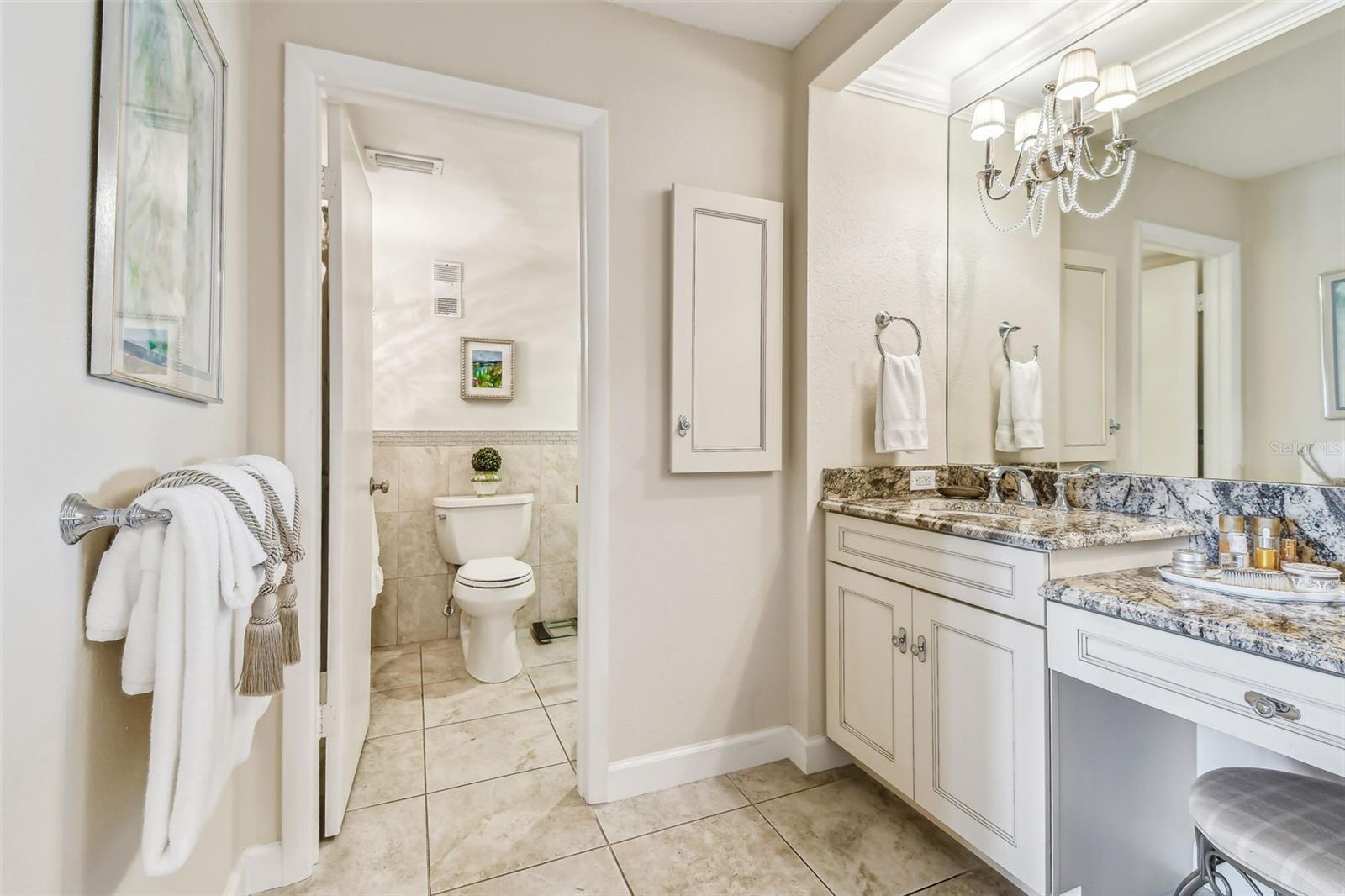 Image 15 of 44 For 634 Edgewater Drive 744