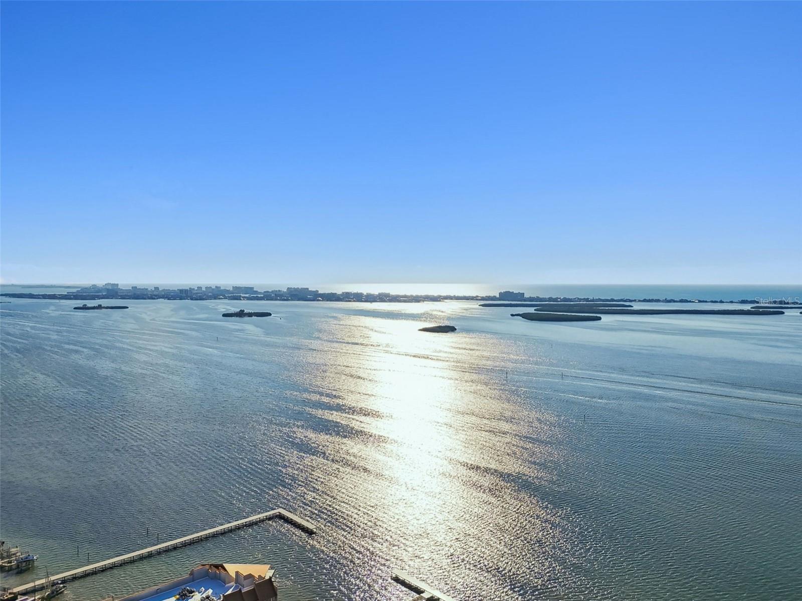 Image 43 of 44 For 634 Edgewater Drive 744