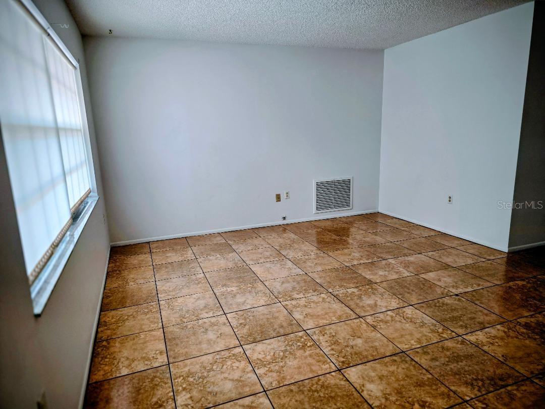 Image 4 of 9 For 11534 Bear Paw Lane