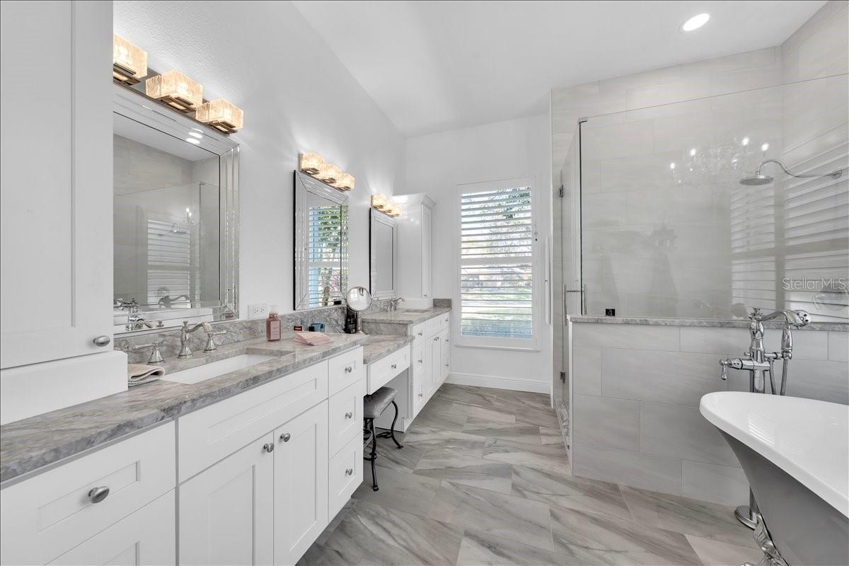 Image 19 of 44 For 5114 Sylvan Oaks Drive