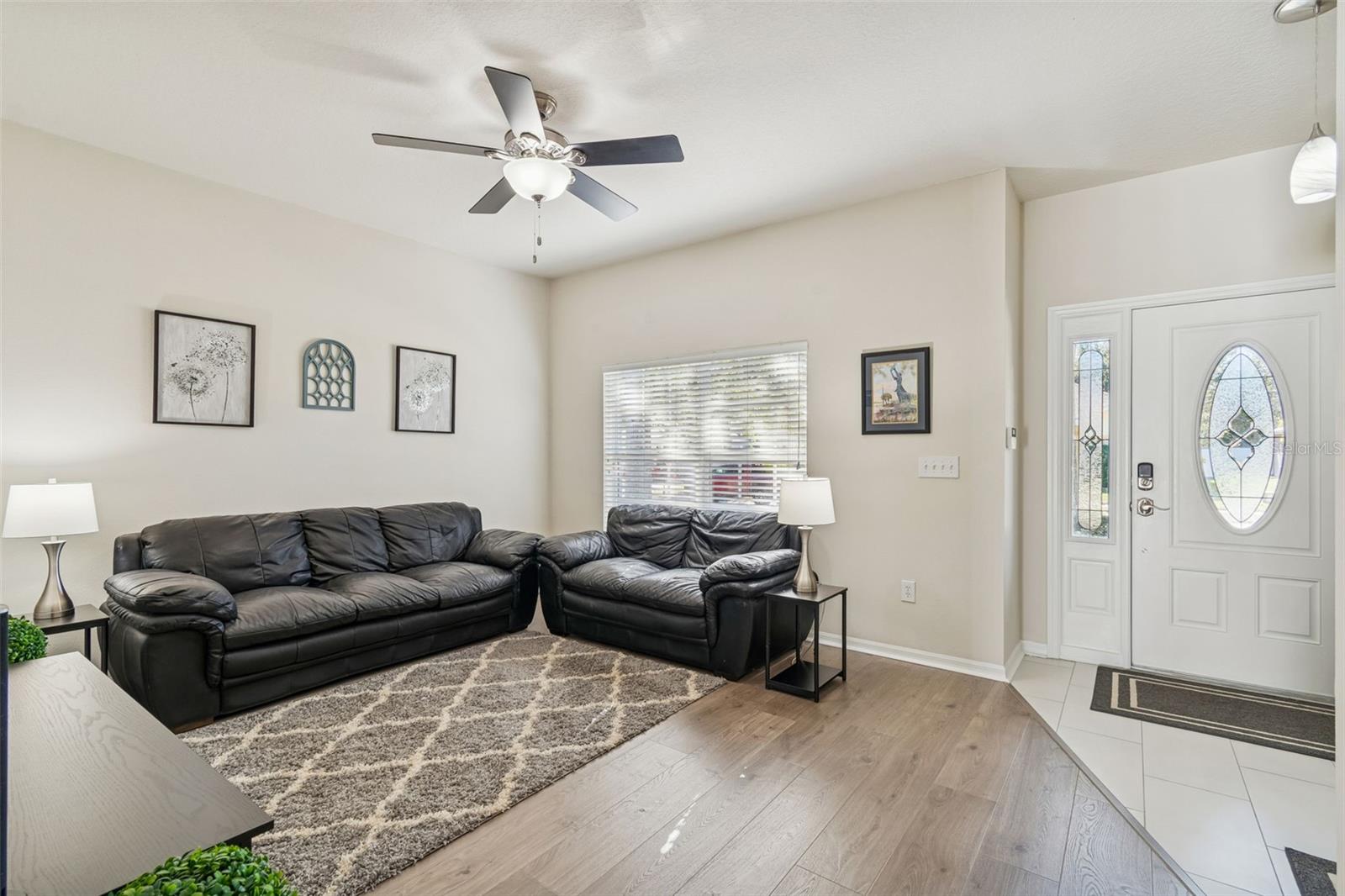 Image 11 of 79 For 5956 Desert Peace Avenue