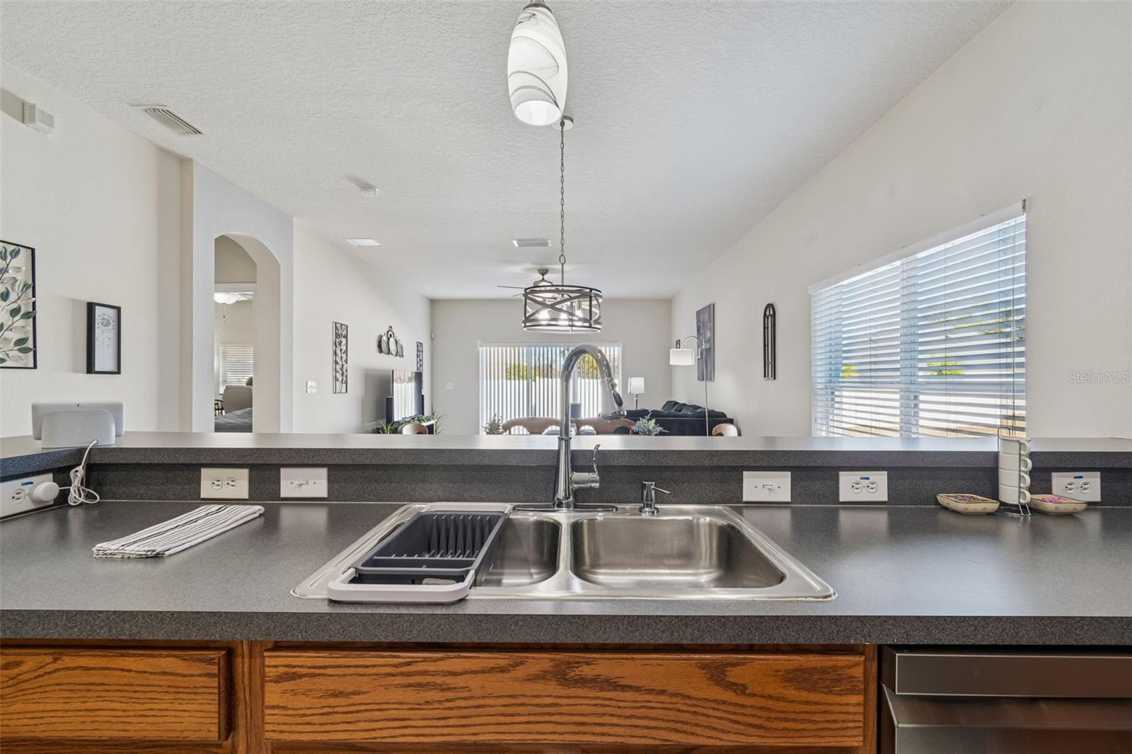 Image 18 of 79 For 5956 Desert Peace Avenue