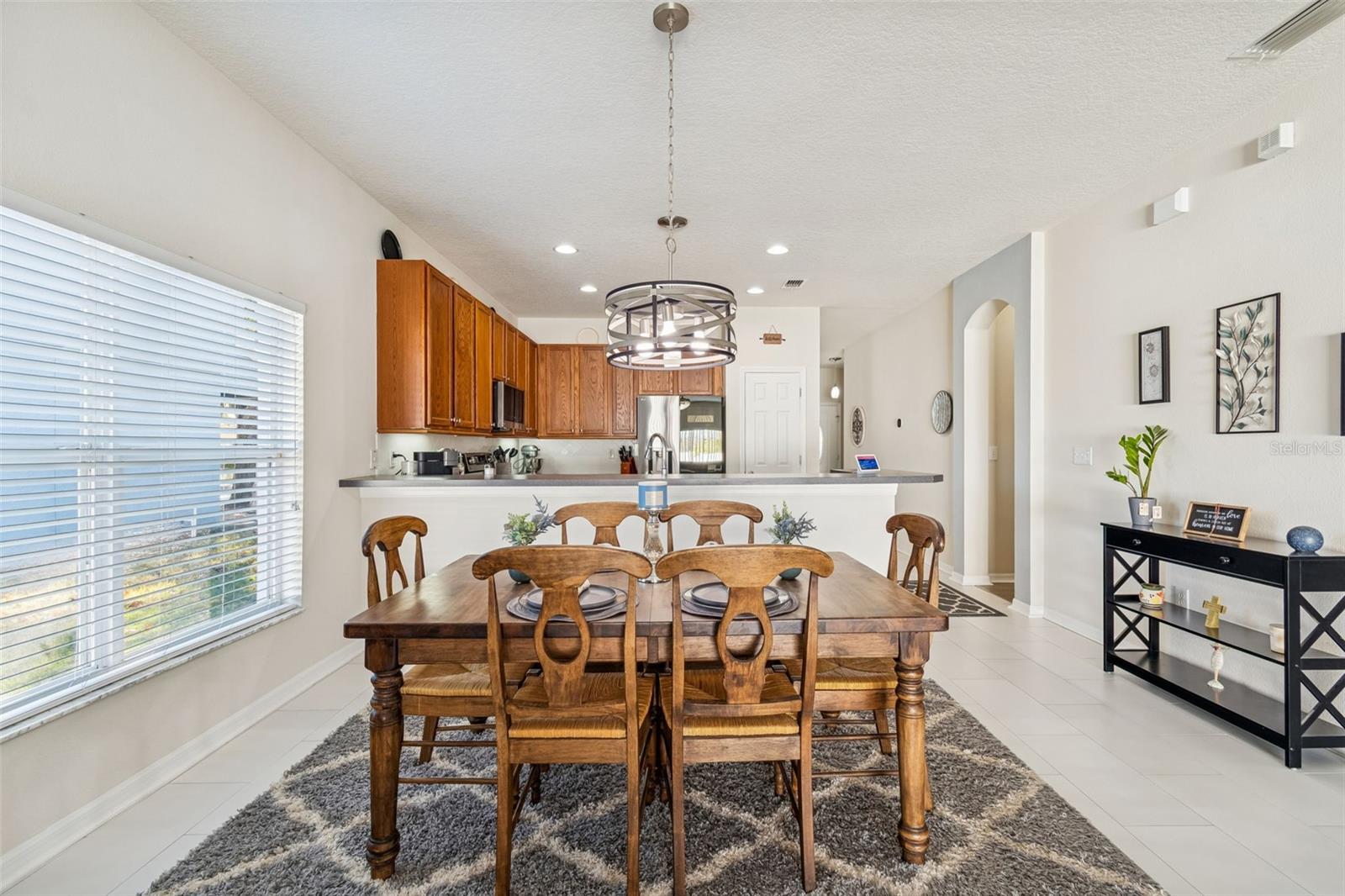 Image 24 of 79 For 5956 Desert Peace Avenue