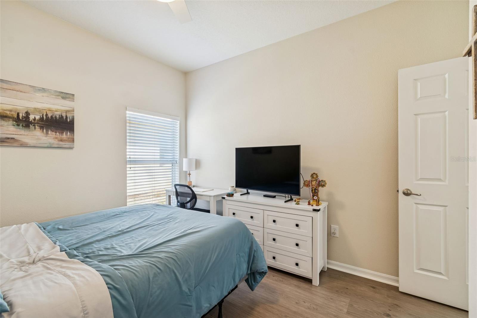 Image 42 of 79 For 5956 Desert Peace Avenue