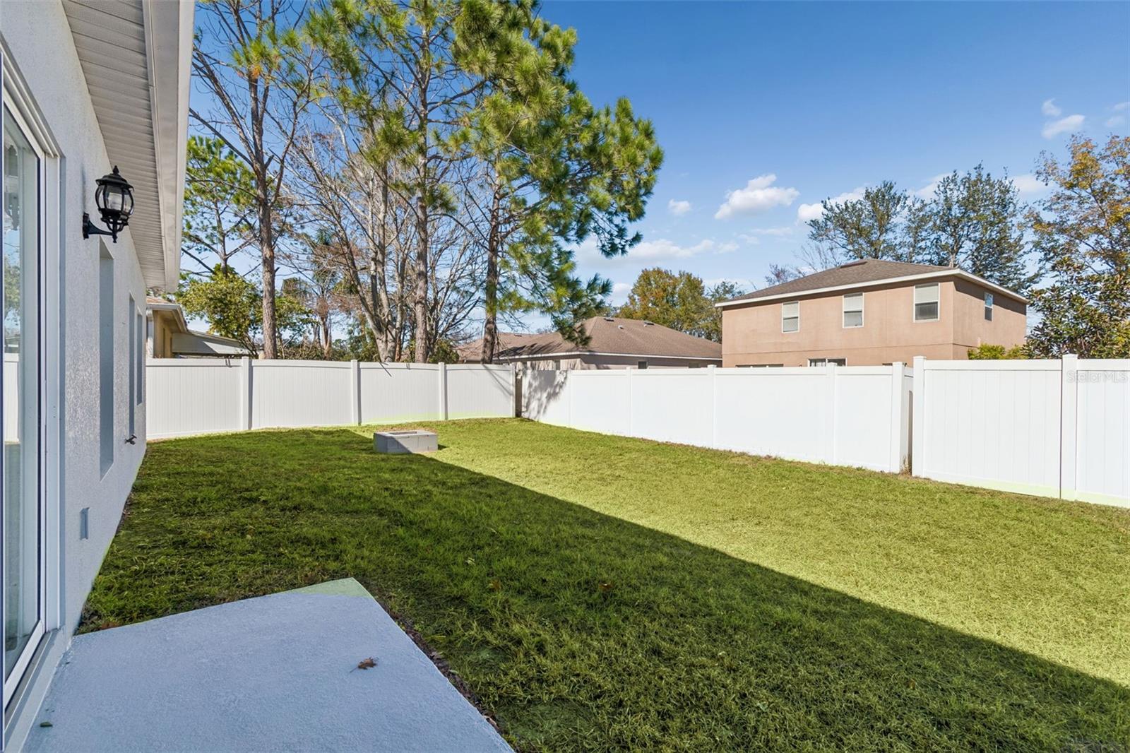 Image 54 of 79 For 5956 Desert Peace Avenue