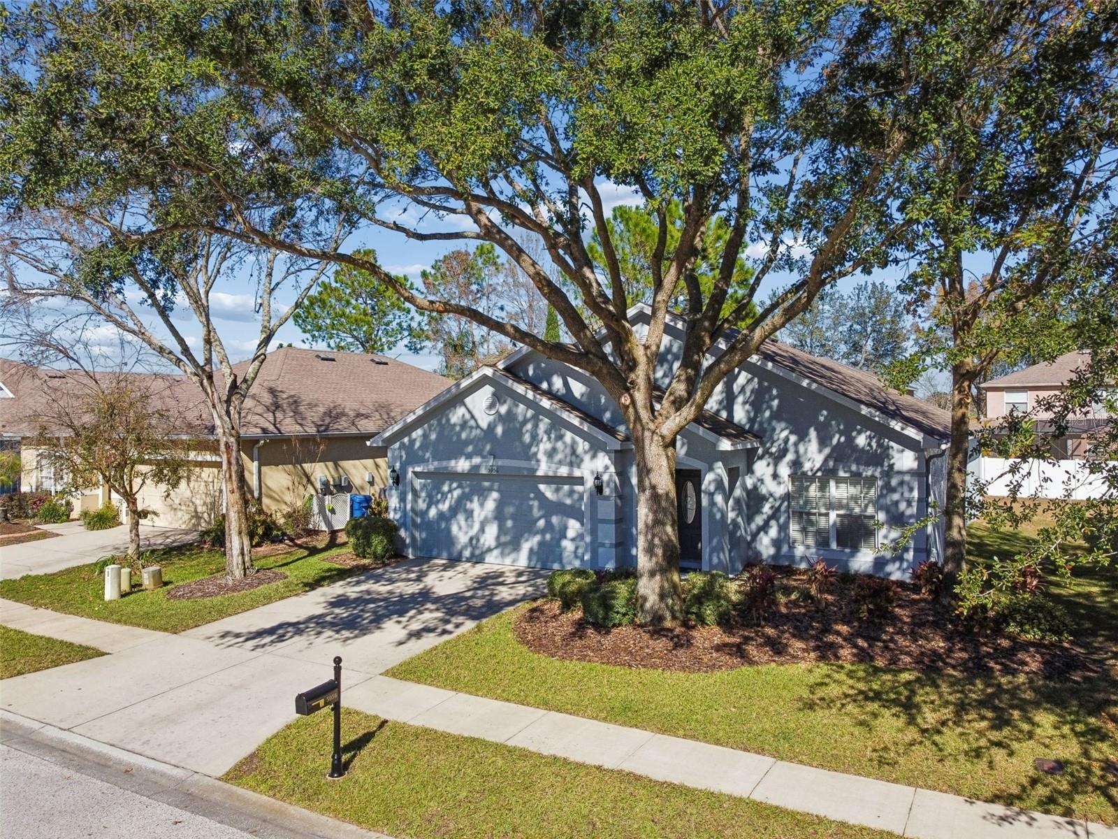 Image 56 of 79 For 5956 Desert Peace Avenue