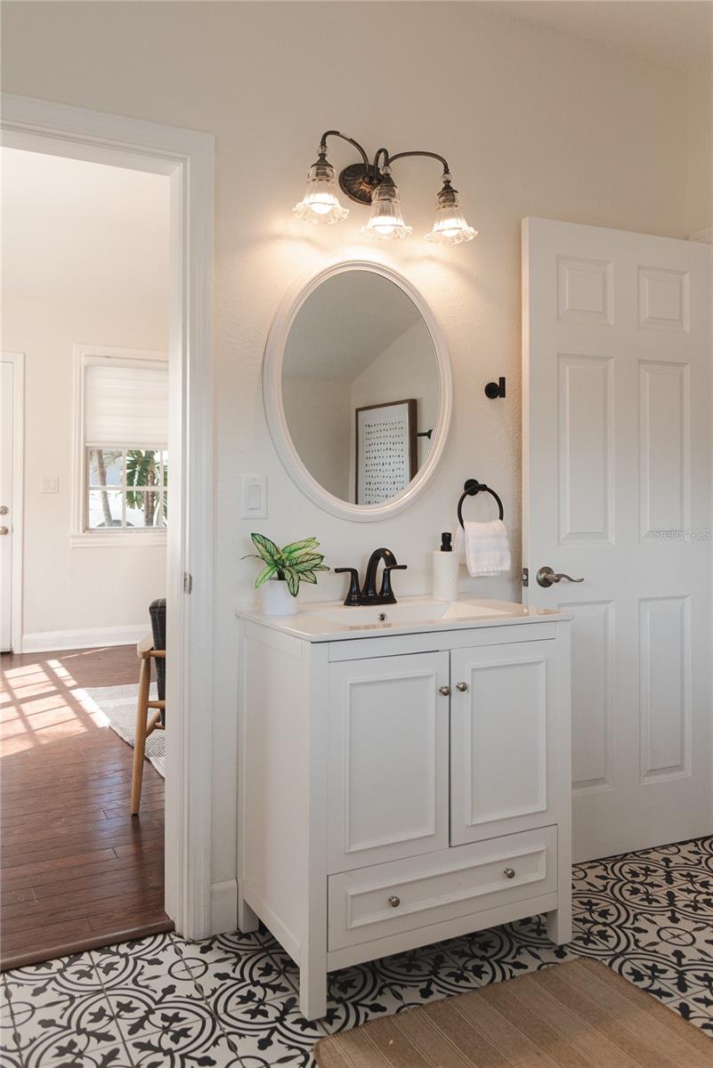 Image 27 of 55 For 300 Idlewild Avenue