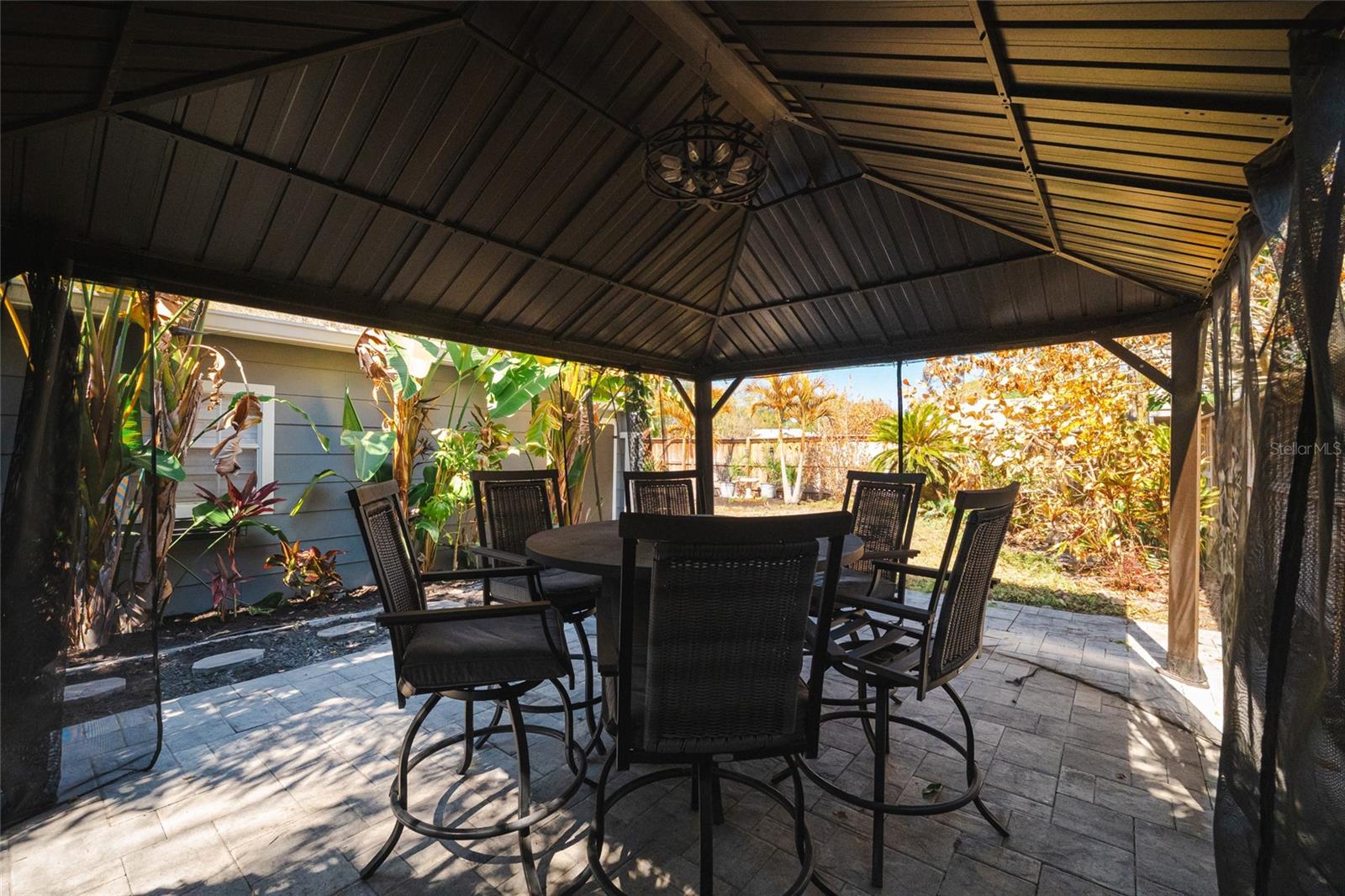 Image 38 of 55 For 300 Idlewild Avenue