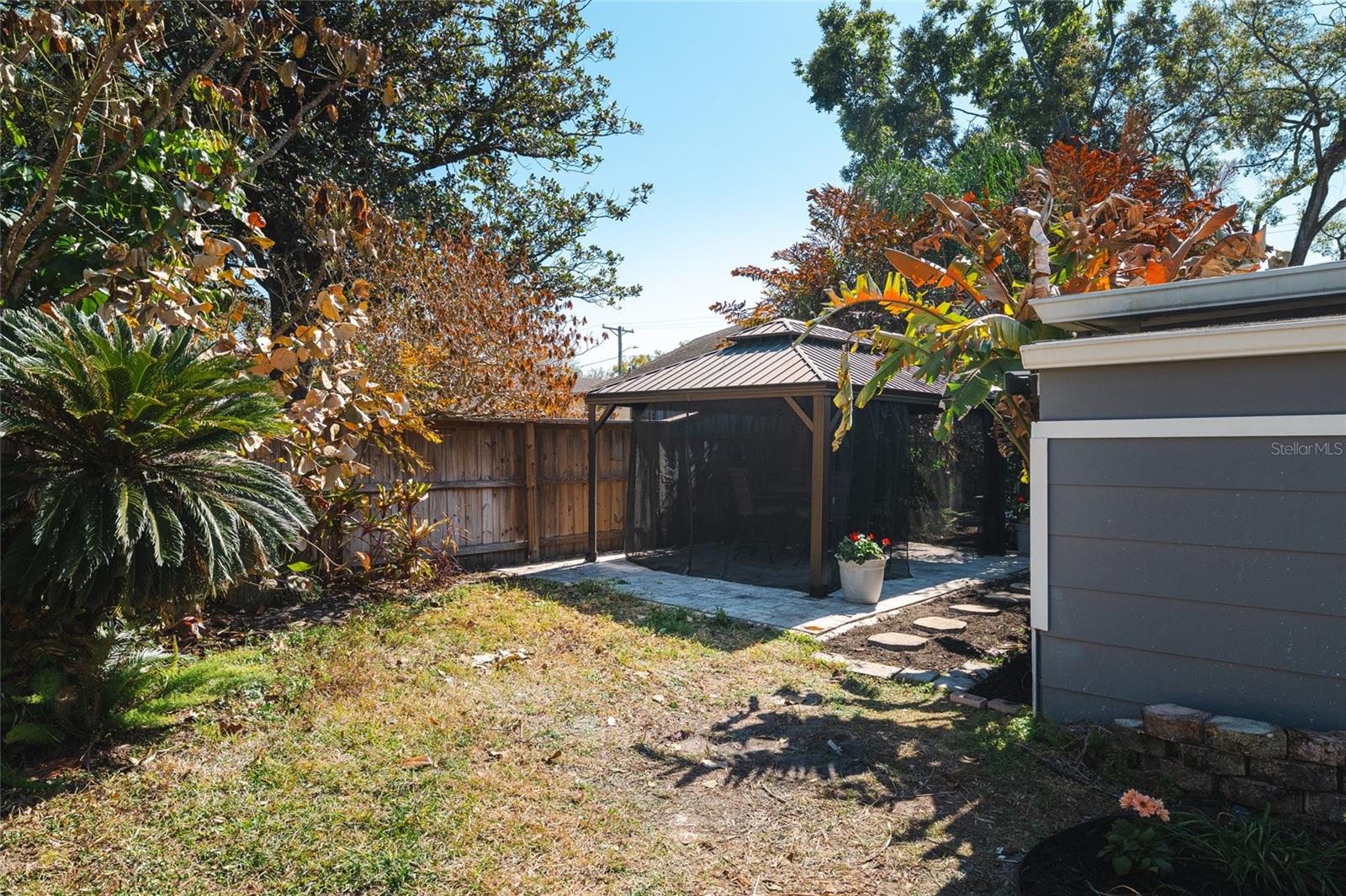 Image 41 of 55 For 300 Idlewild Avenue