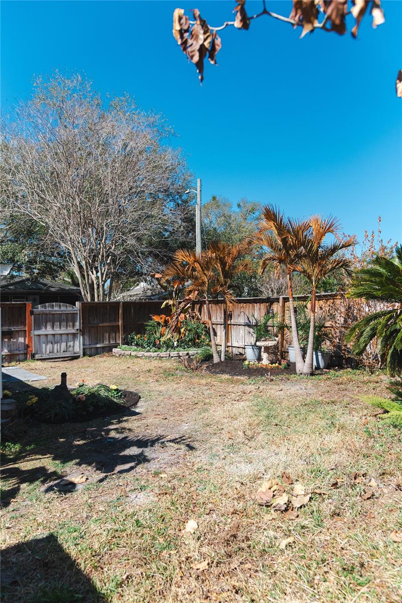 Image 49 of 55 For 300 Idlewild Avenue