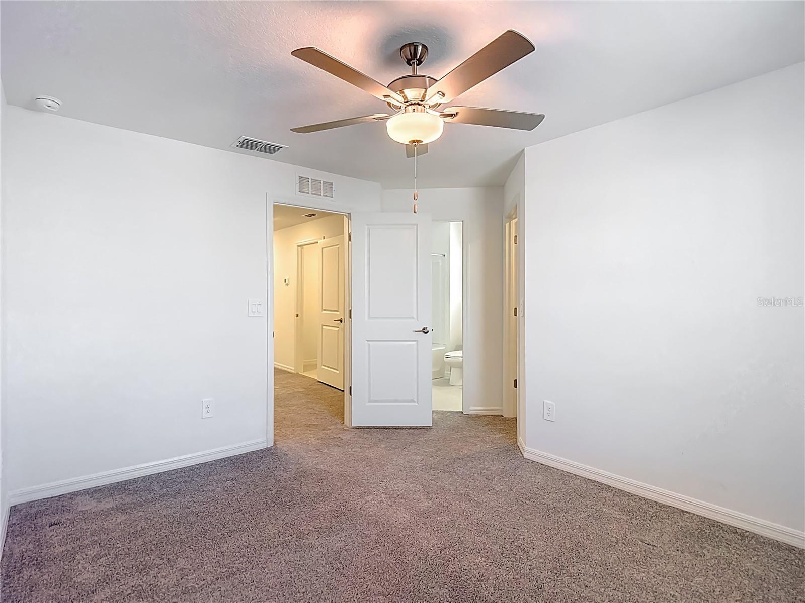 Image 25 of 38 For 6170 Shiner Street