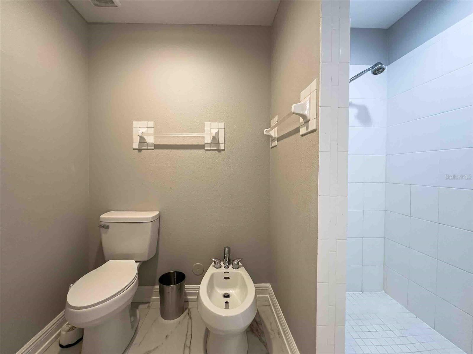 Image 14 of 28 For 21011 Picasso Ct  I-103