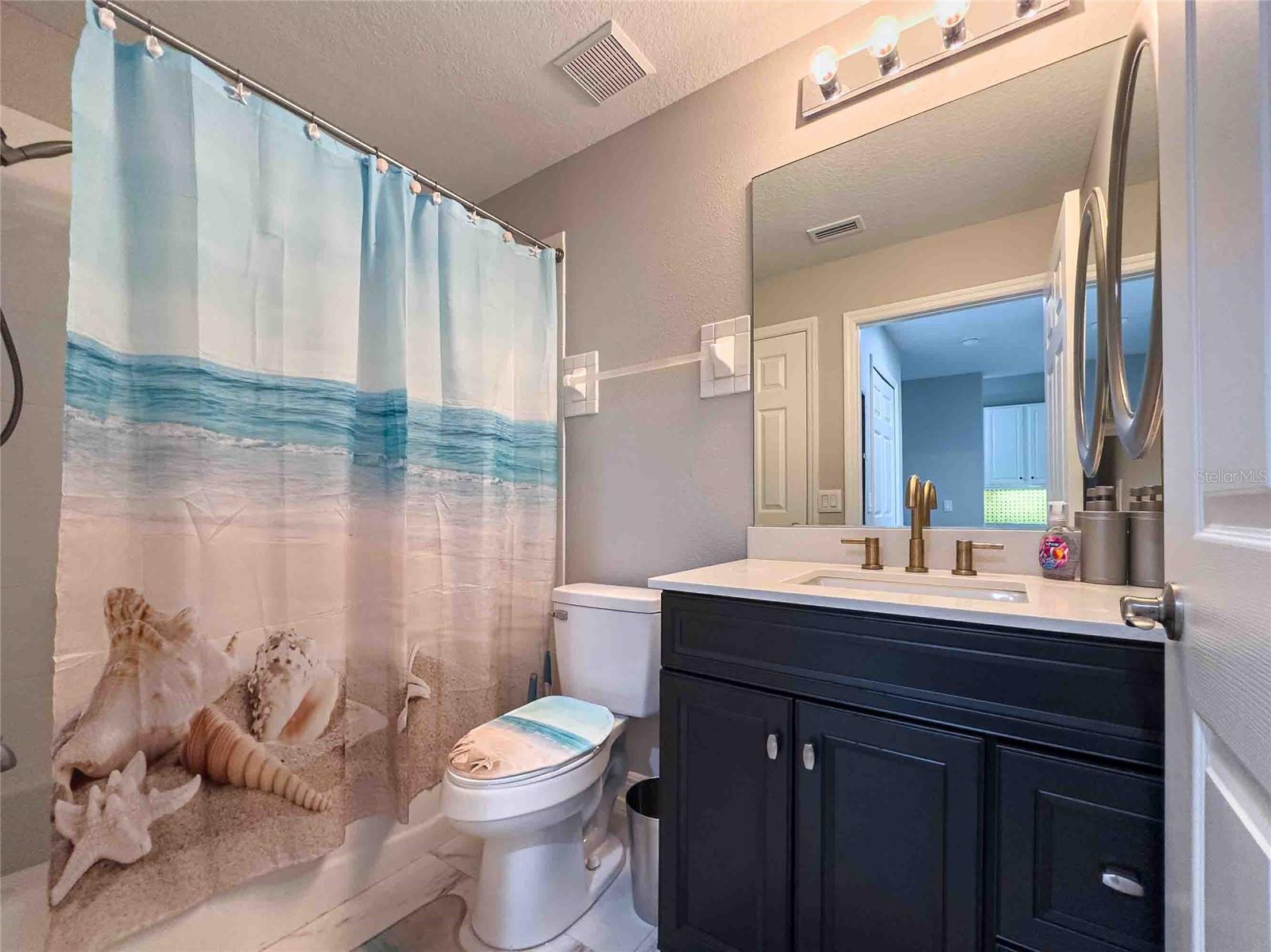 Image 22 of 28 For 21011 Picasso Ct  I-103