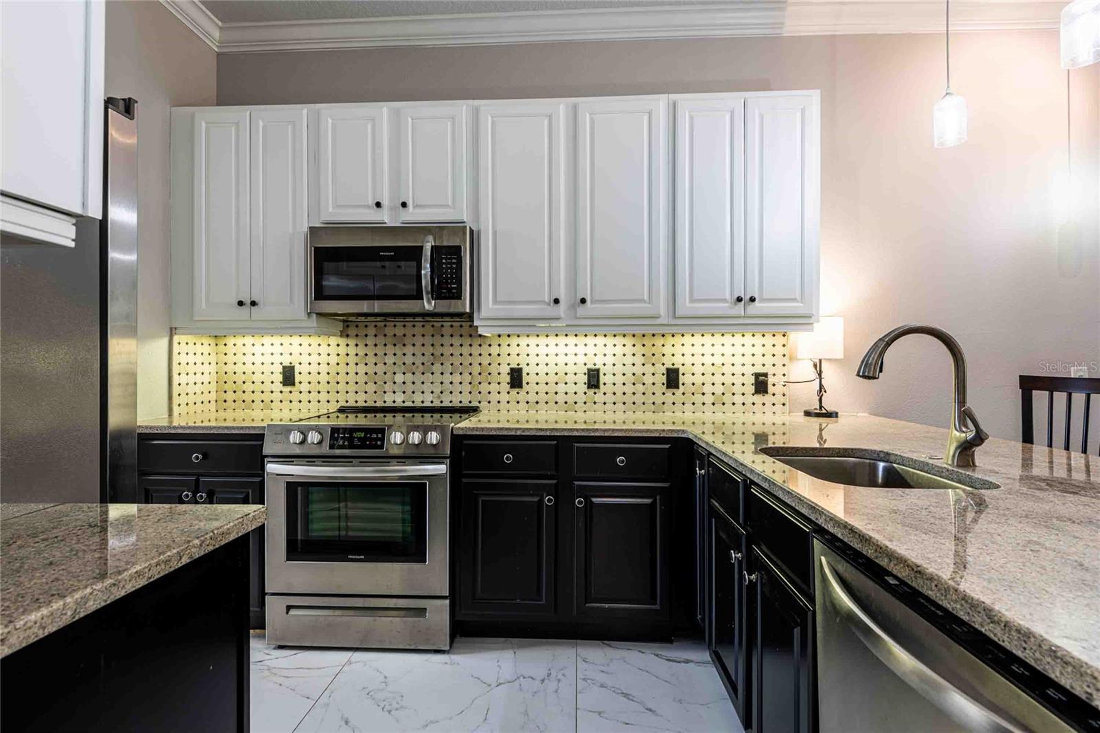 Image 4 of 28 For 21011 Picasso Ct  I-103