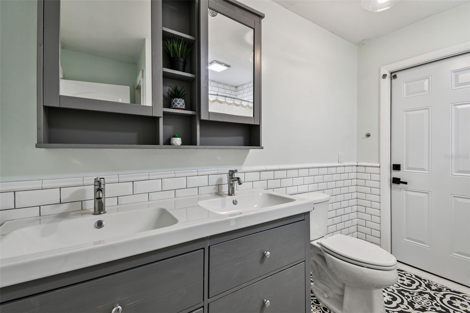 Image 42 of 97 For 3 Booth Boulevard