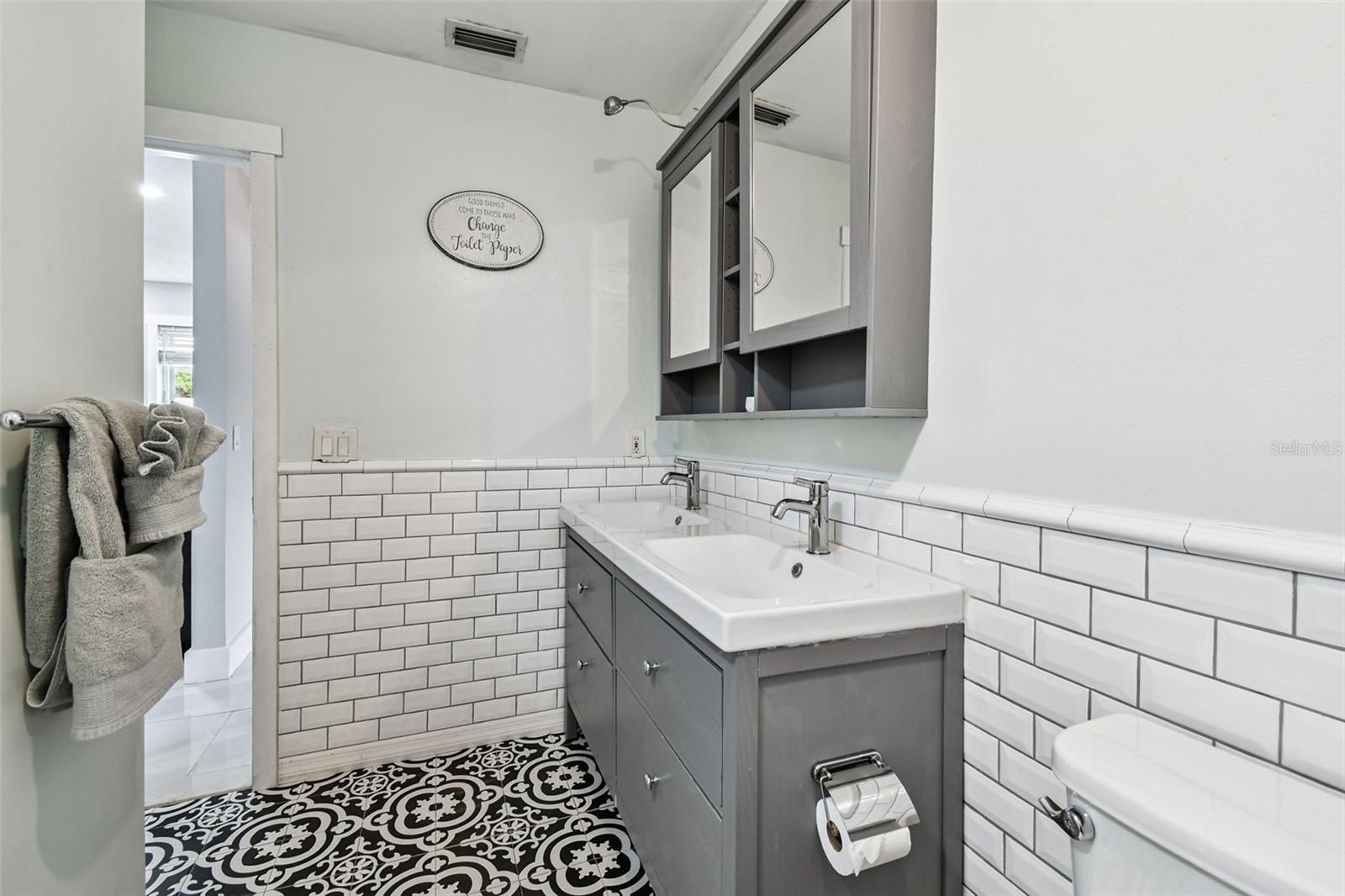 Image 44 of 97 For 3 Booth Boulevard