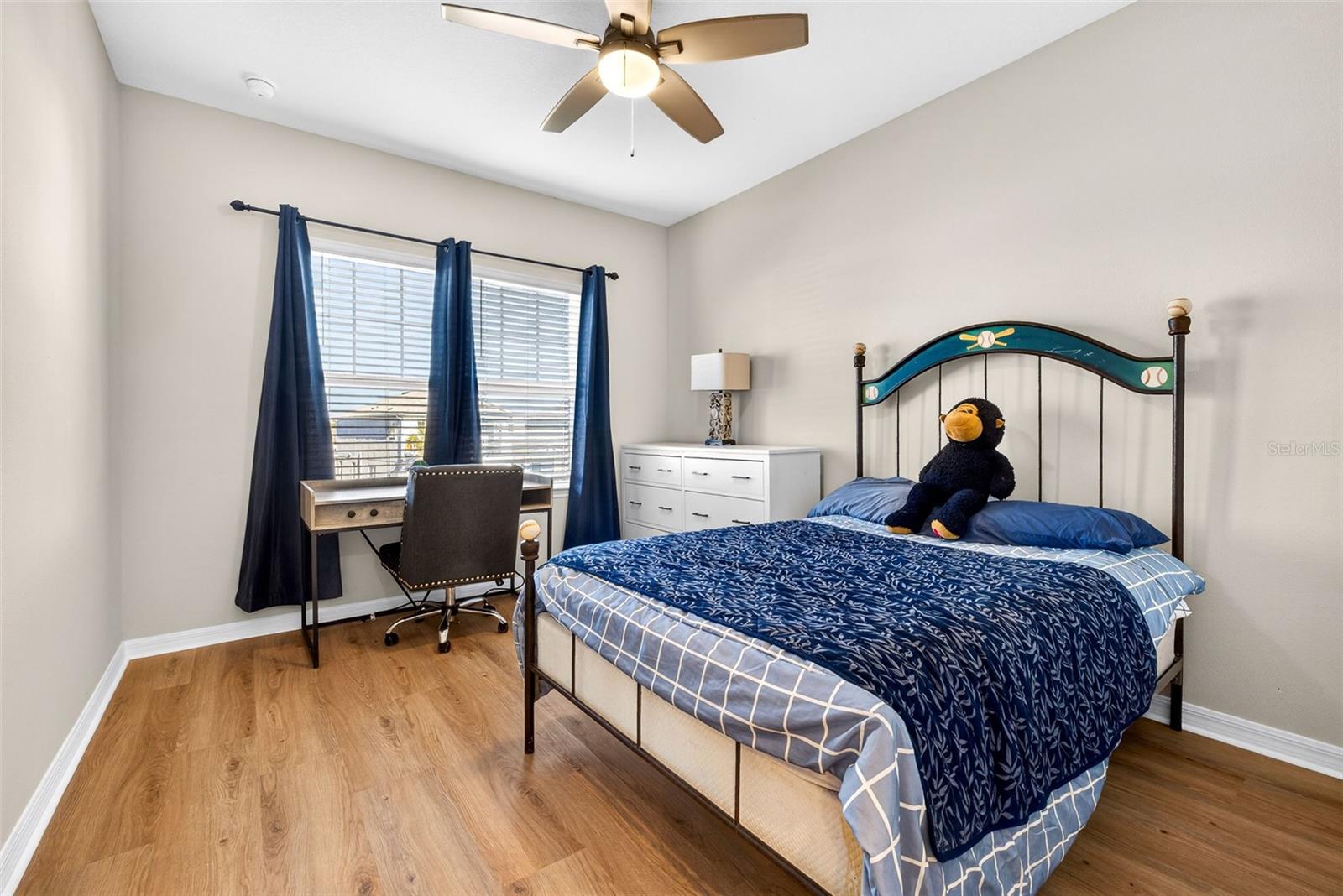 Image 23 of 68 For 33805 Astoria Circle