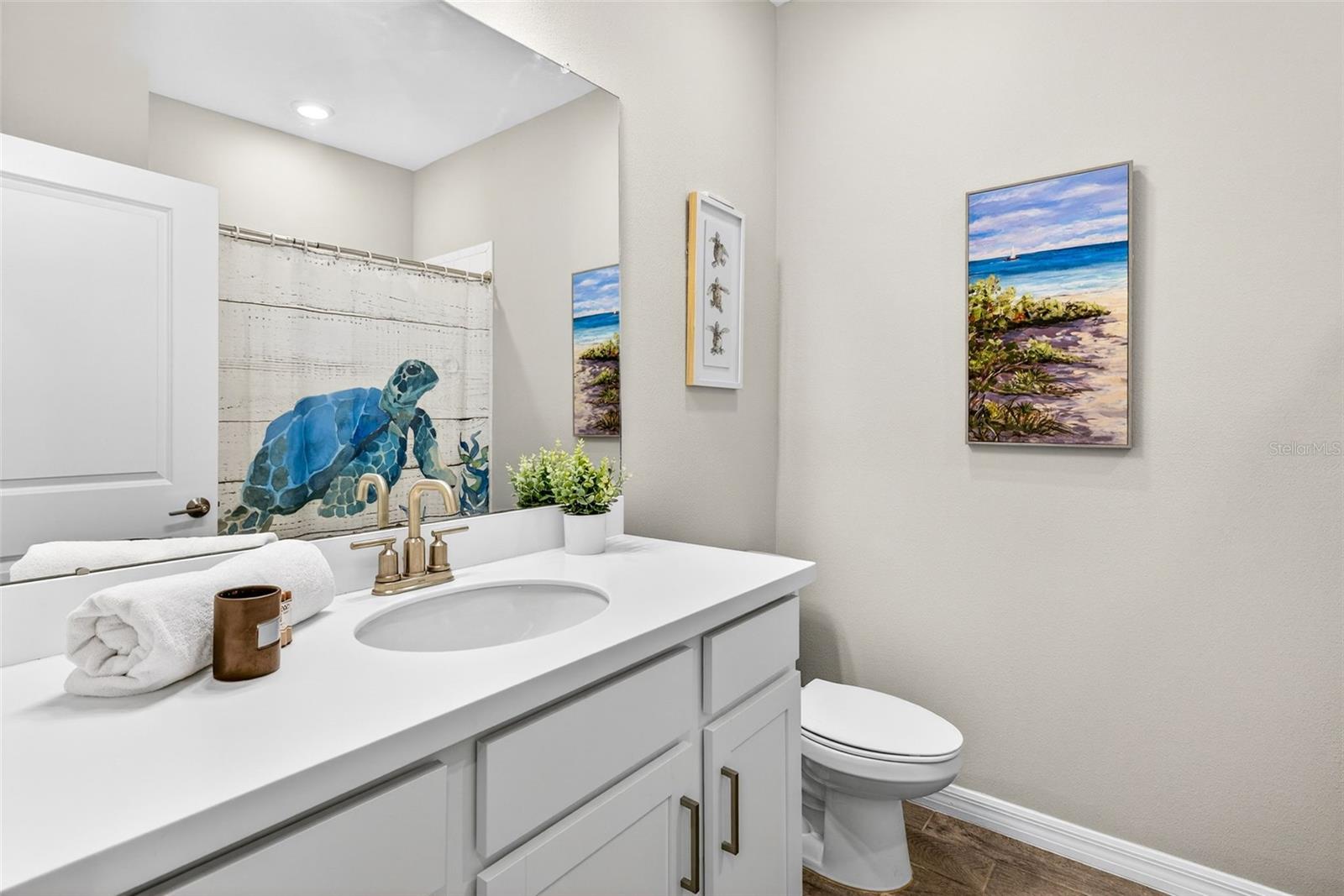 Image 25 of 68 For 33805 Astoria Circle