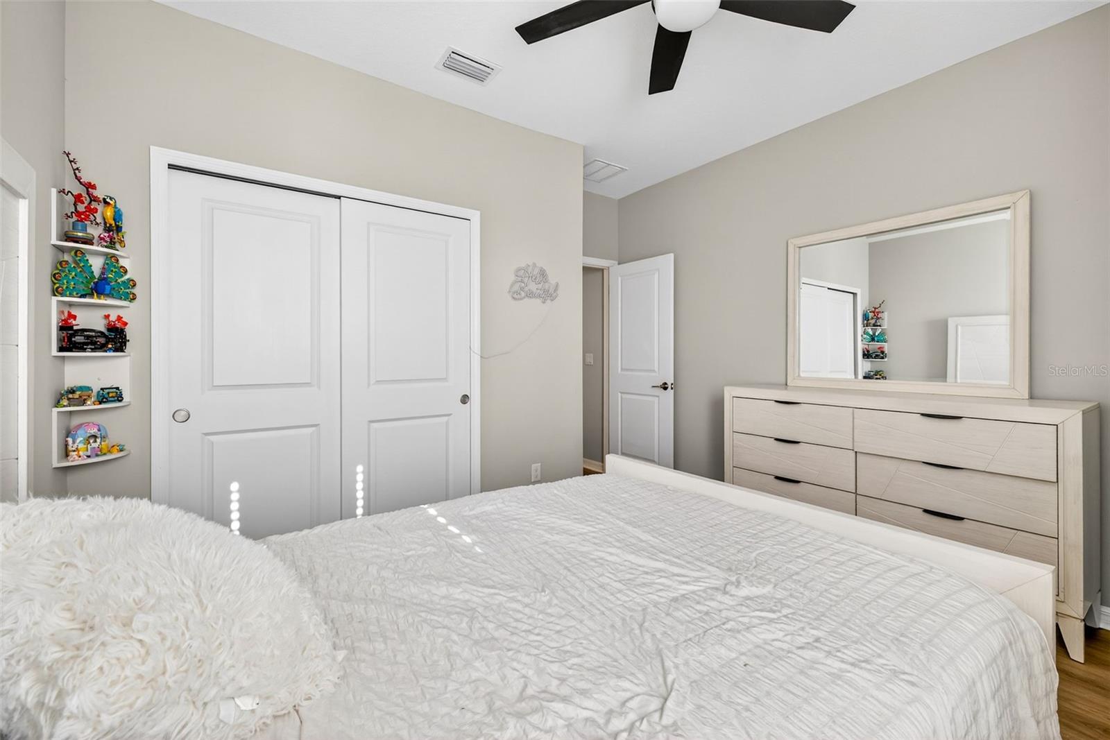 Image 30 of 68 For 33805 Astoria Circle