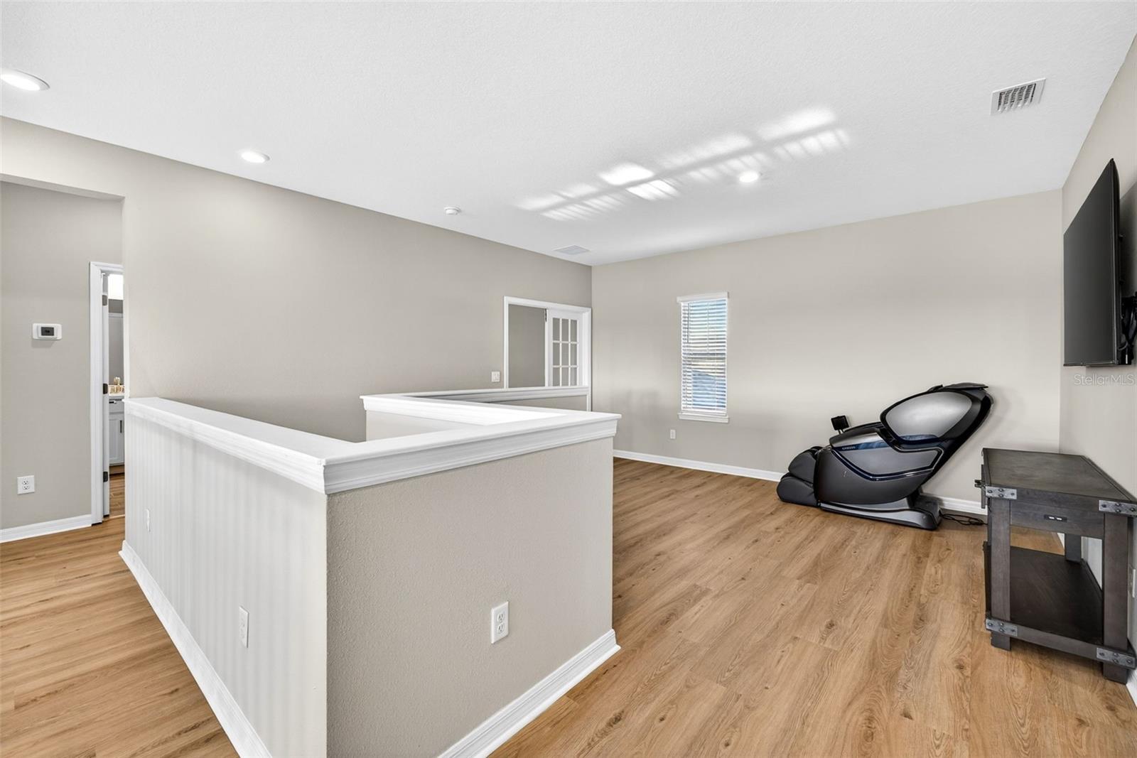 Image 36 of 68 For 33805 Astoria Circle