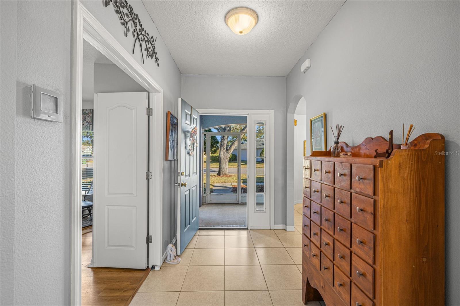 Image 6 of 58 For 10545 Collar Drive