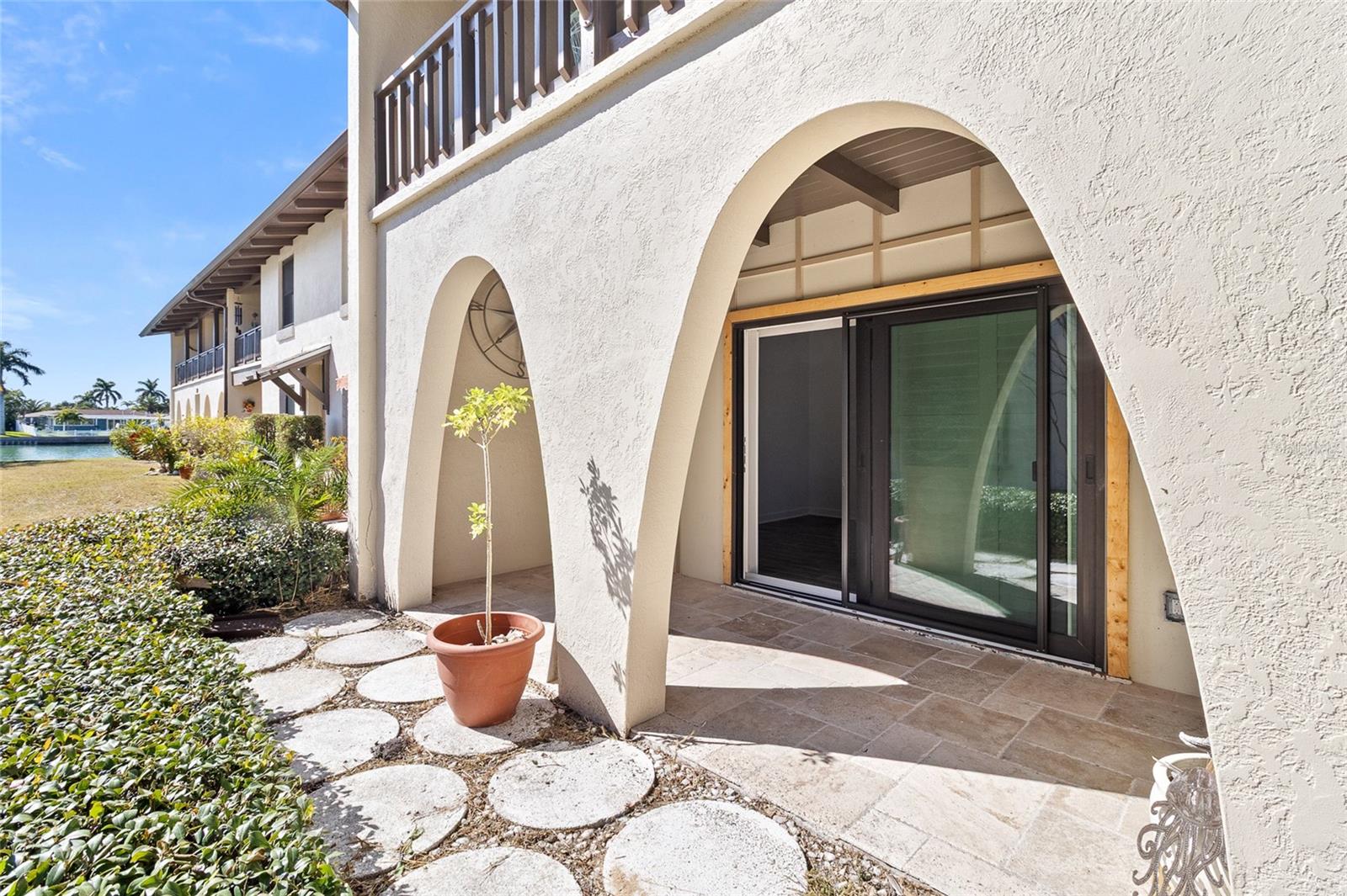 Image 3 of 34 For 505 Plaza Seville Court 9