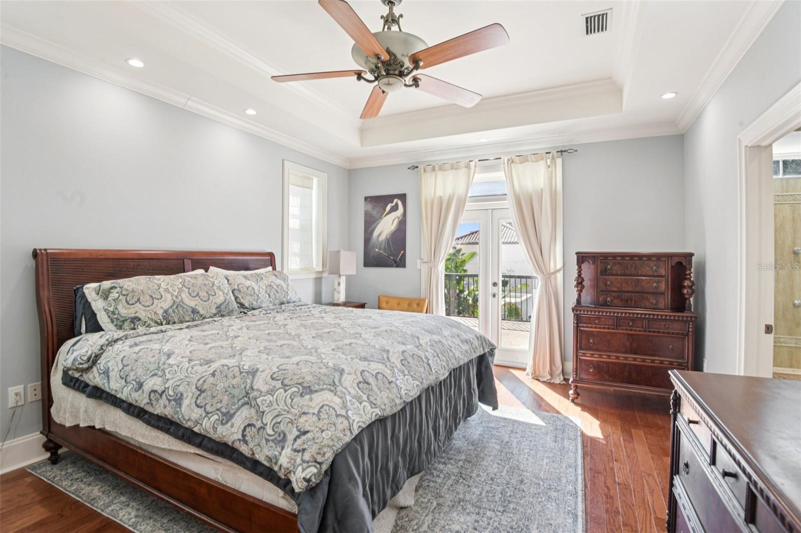 Image 20 of 57 For 104 Palmera Boulevard Ne