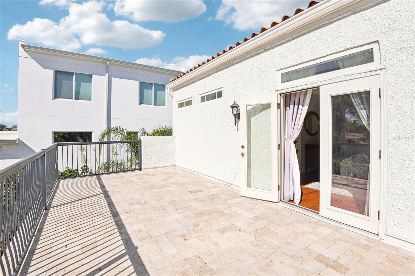 Image 42 of 57 For 104 Palmera Boulevard Ne