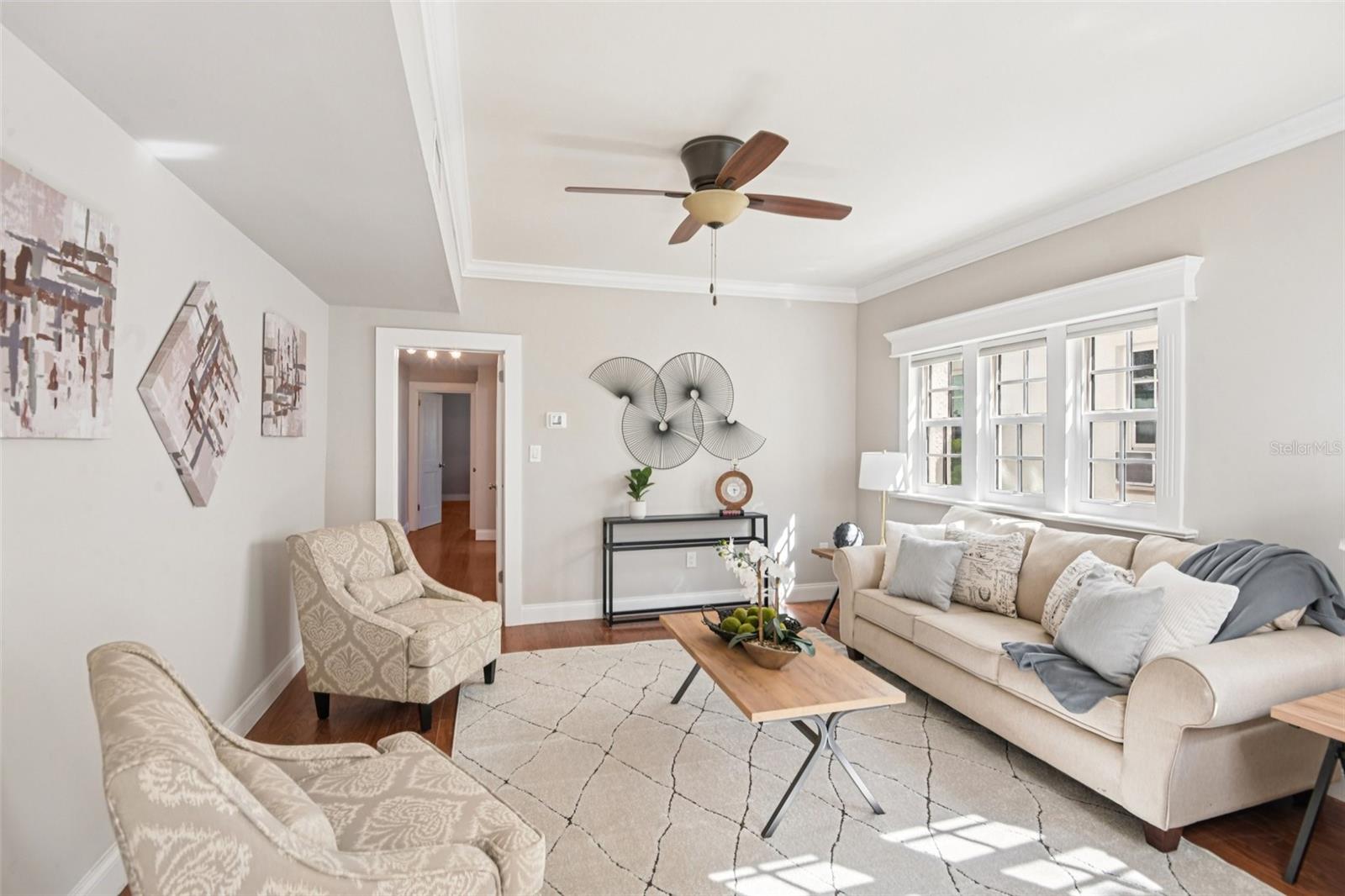 Image 8 of 57 For 104 Palmera Boulevard Ne