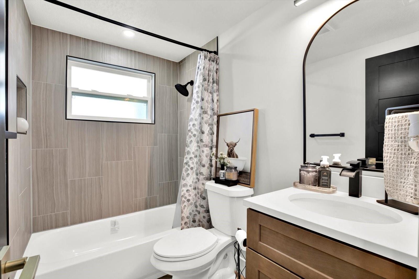 Image 14 of 38 For 4745 Guardian Avenue