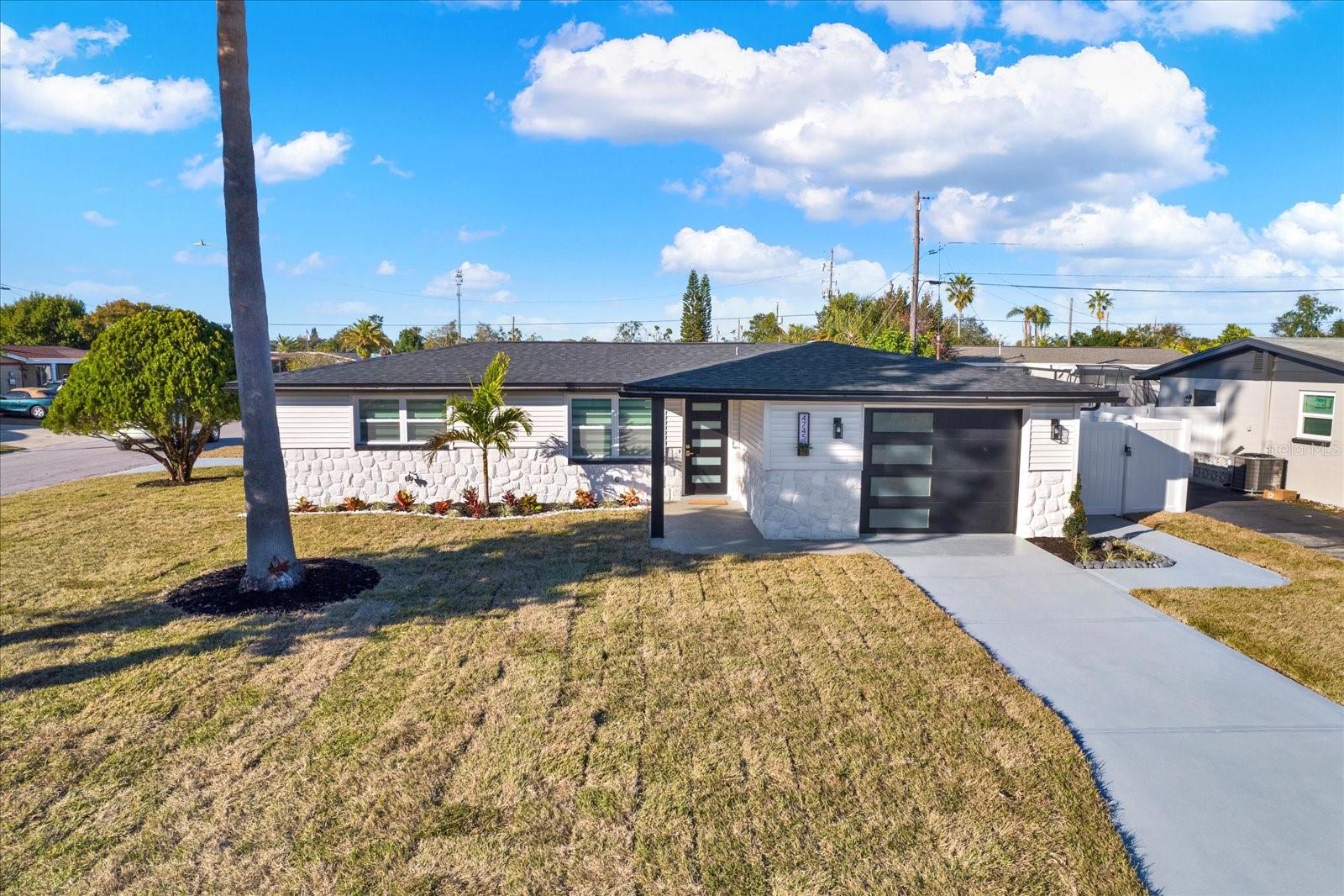 Image 2 of 38 For 4745 Guardian Avenue