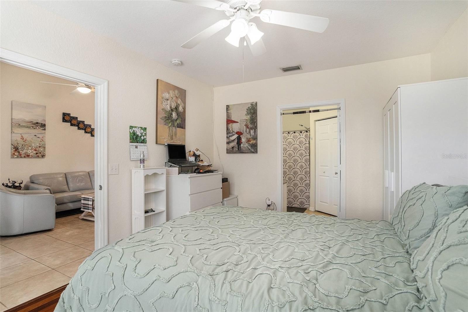 Image 21 of 35 For 3588 Wembley Way 103