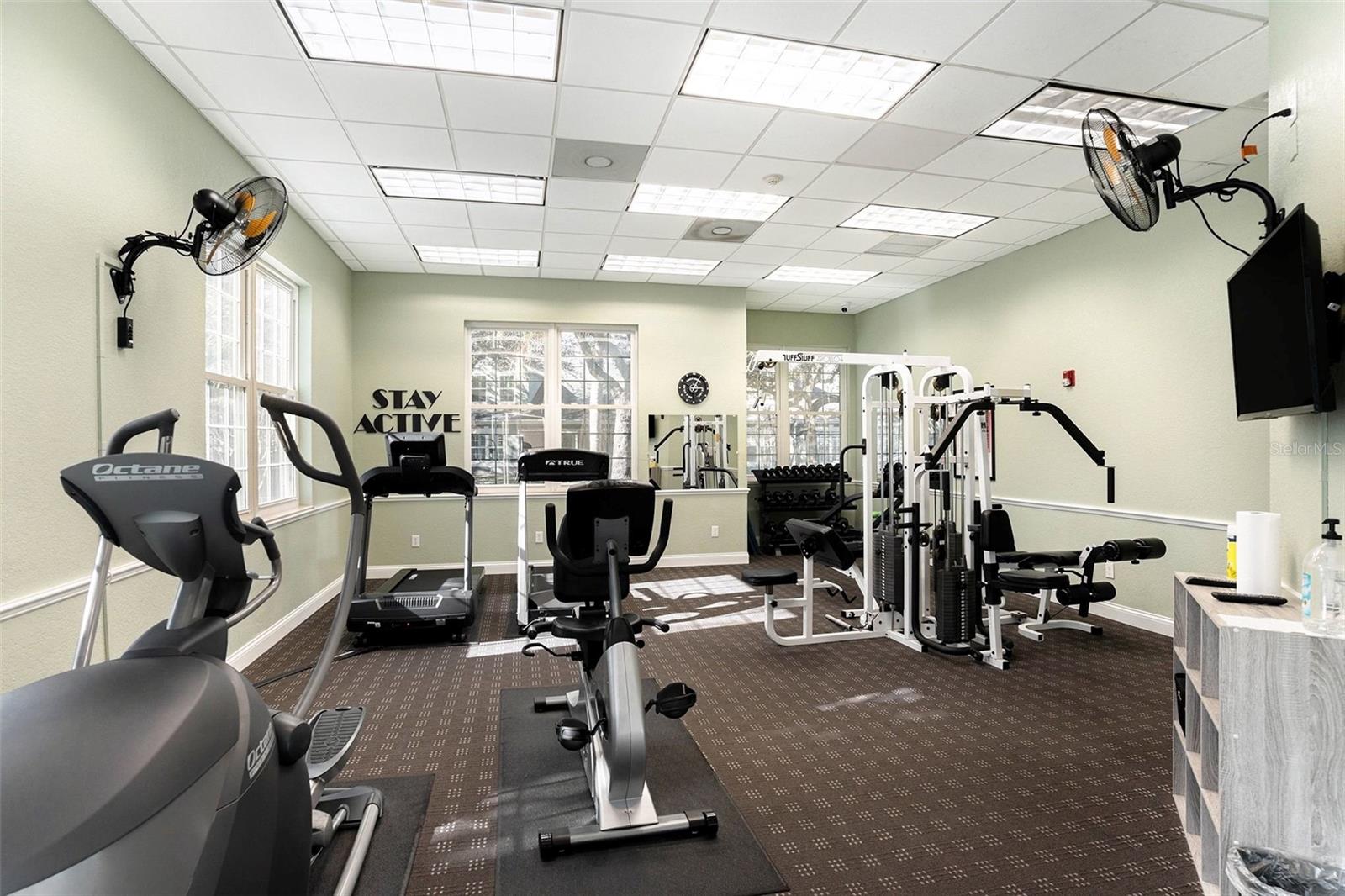 Image 25 of 35 For 3588 Wembley Way 103