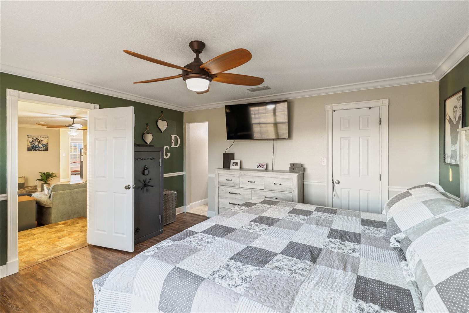 Image 15 of 42 For 5824 Fussell Road