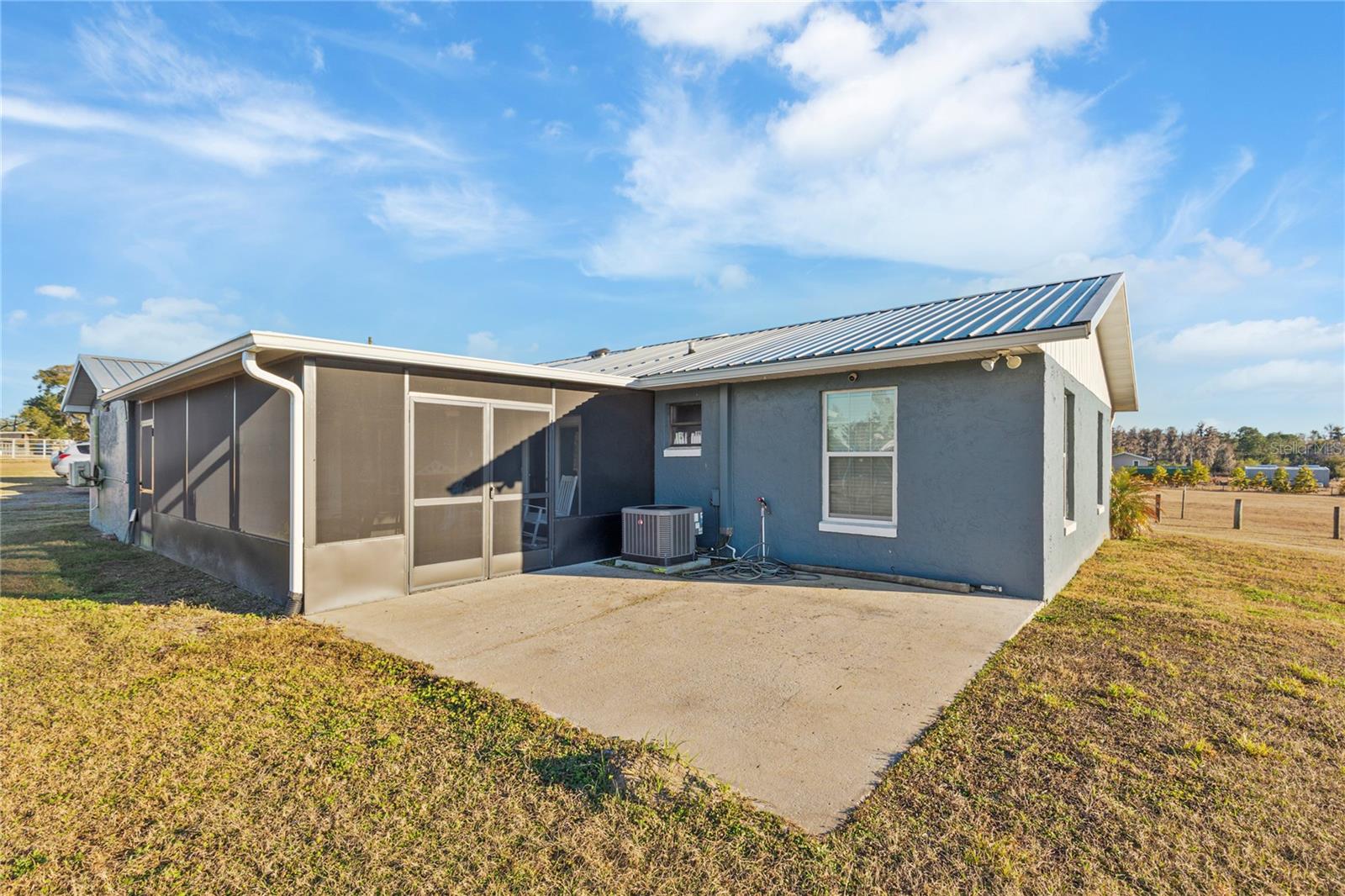 Image 24 of 42 For 5824 Fussell Road