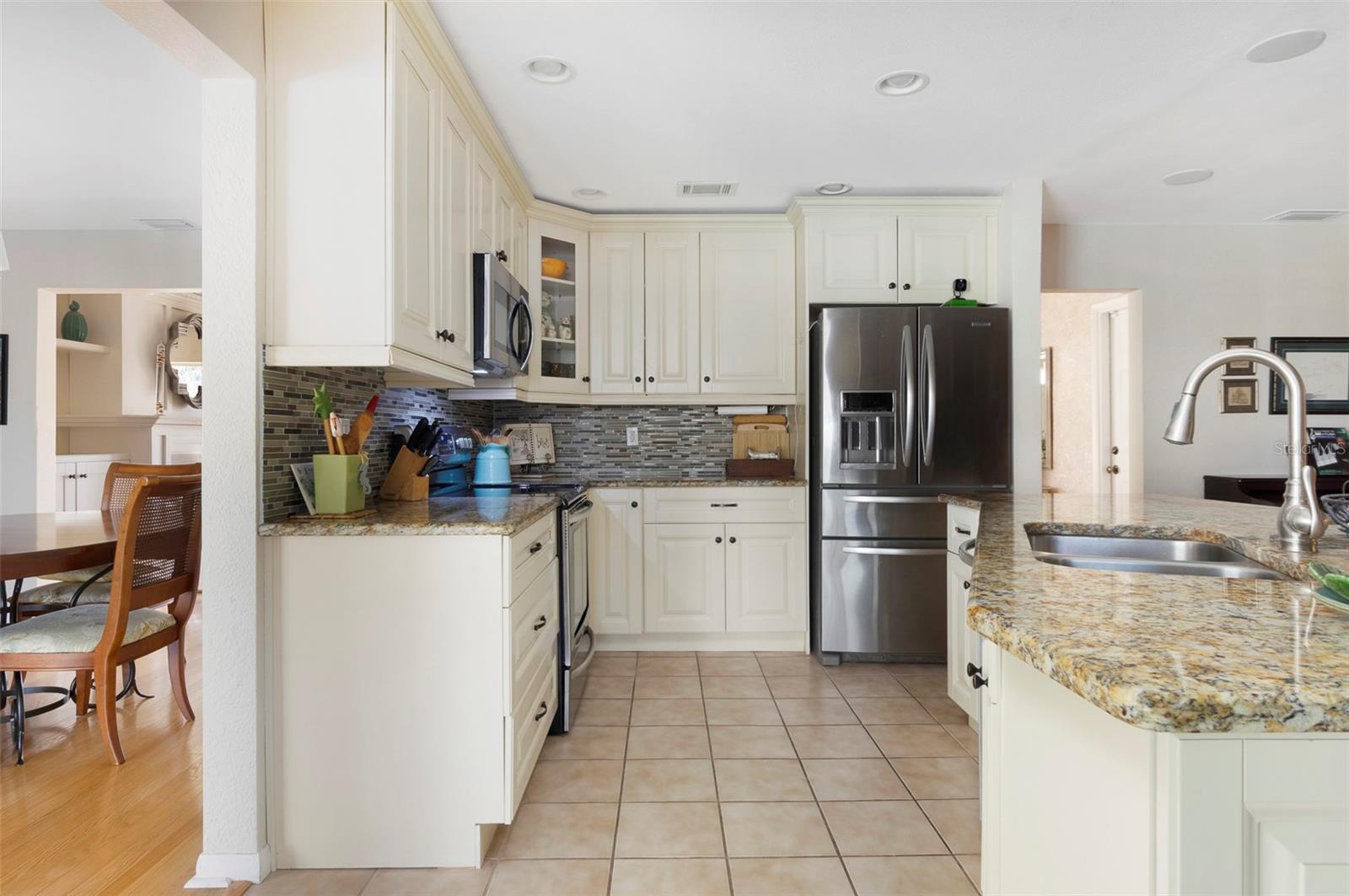 Image 11 of 43 For 1845 72nd Avenue Ne