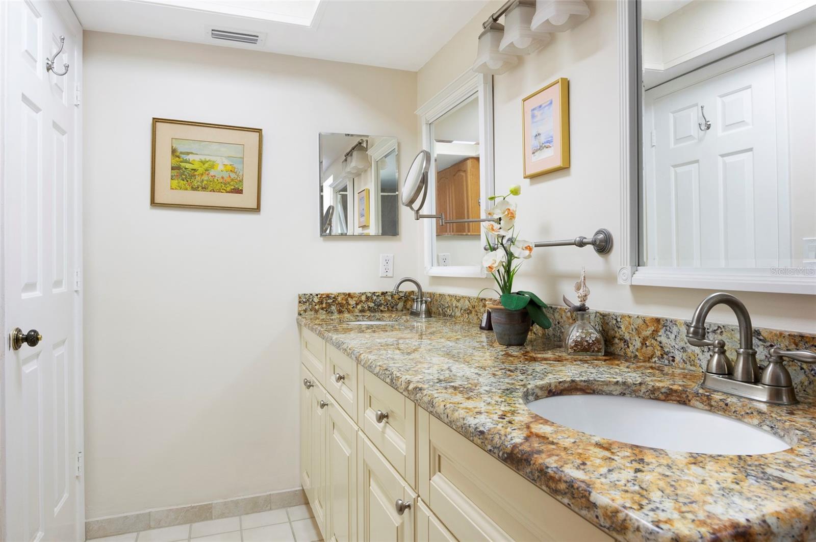 Image 29 of 43 For 1845 72nd Avenue Ne