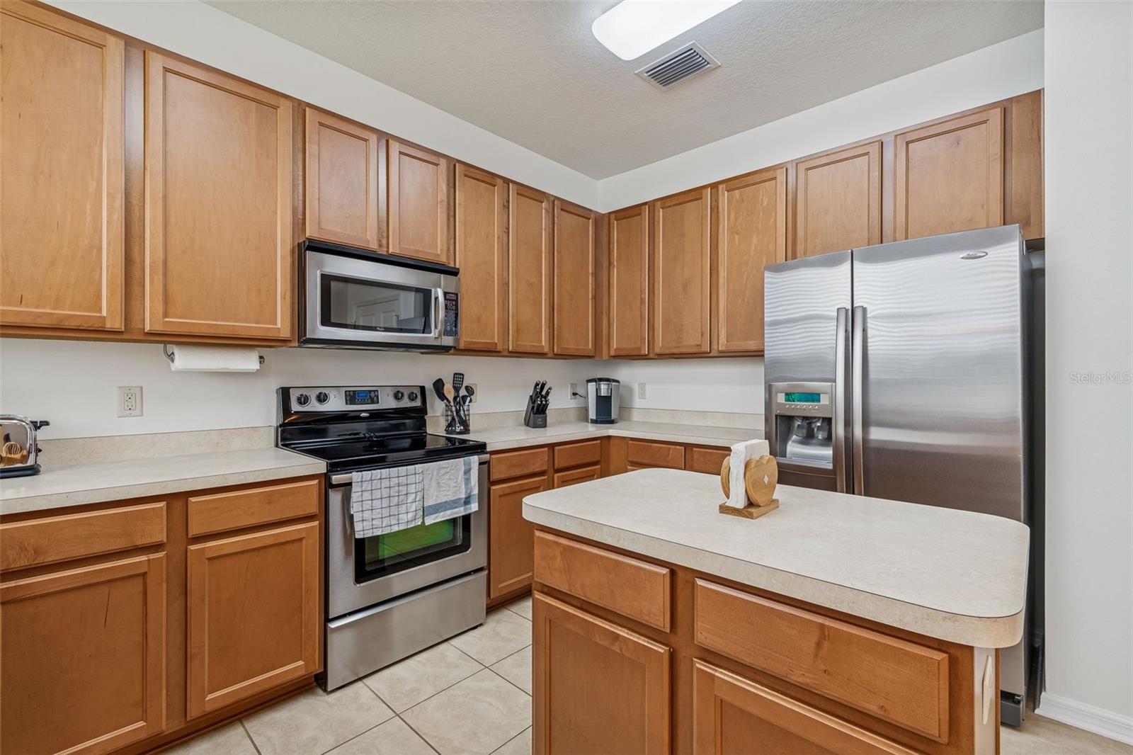 Image 18 of 88 For 9225 Seeger Lane