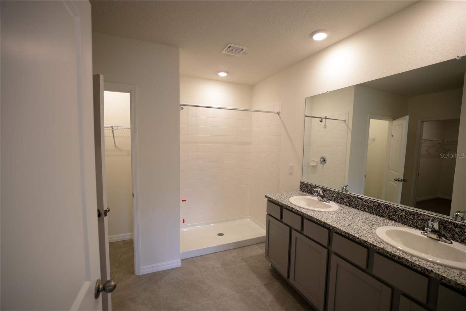 Image 9 of 18 For 2803 Lotus Flower Trail