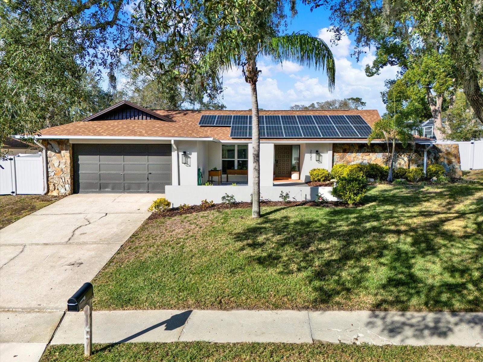 Details for 2021 Spanish Pines Drive, DUNEDIN, FL 34698