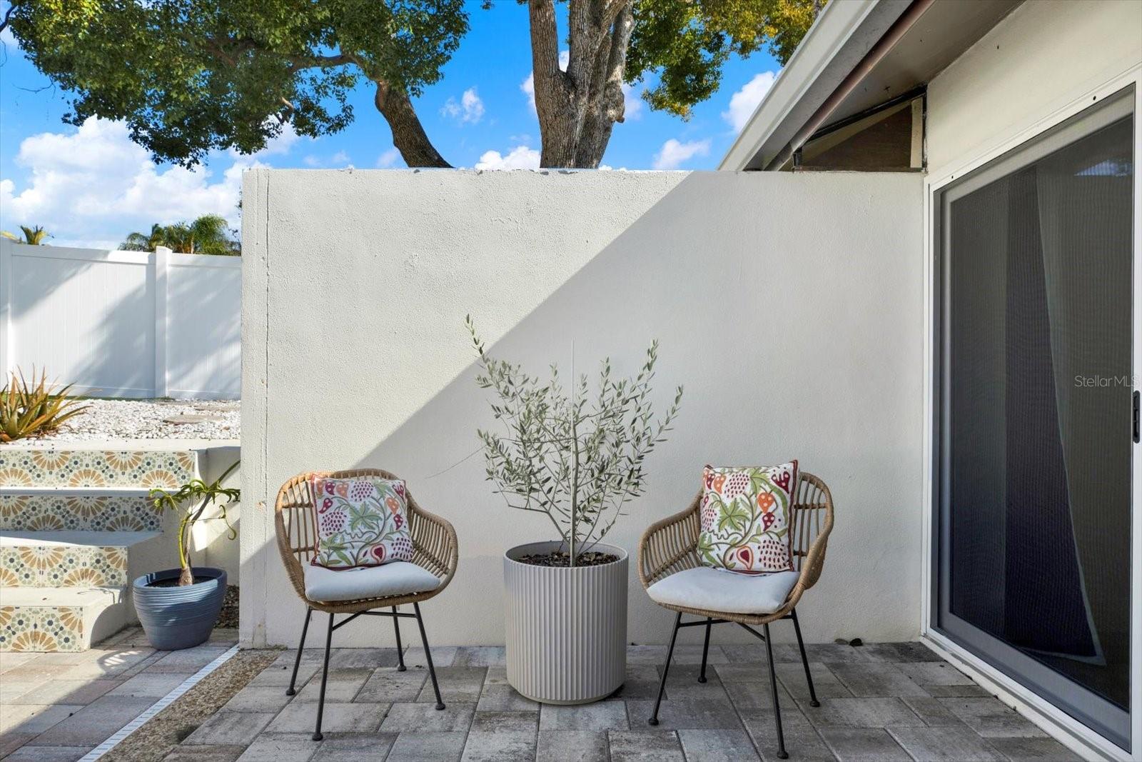 Image 19 of 53 For 2021 Spanish Pines Drive