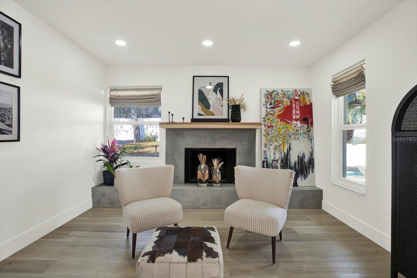 Image 41 of 53 For 2021 Spanish Pines Drive