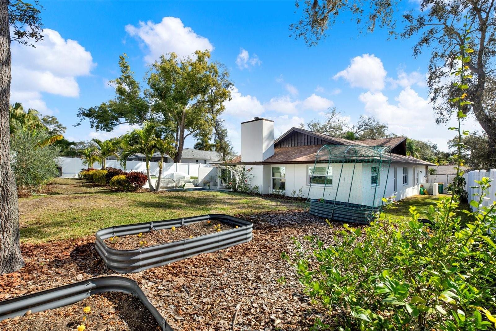 Image 43 of 53 For 2021 Spanish Pines Drive