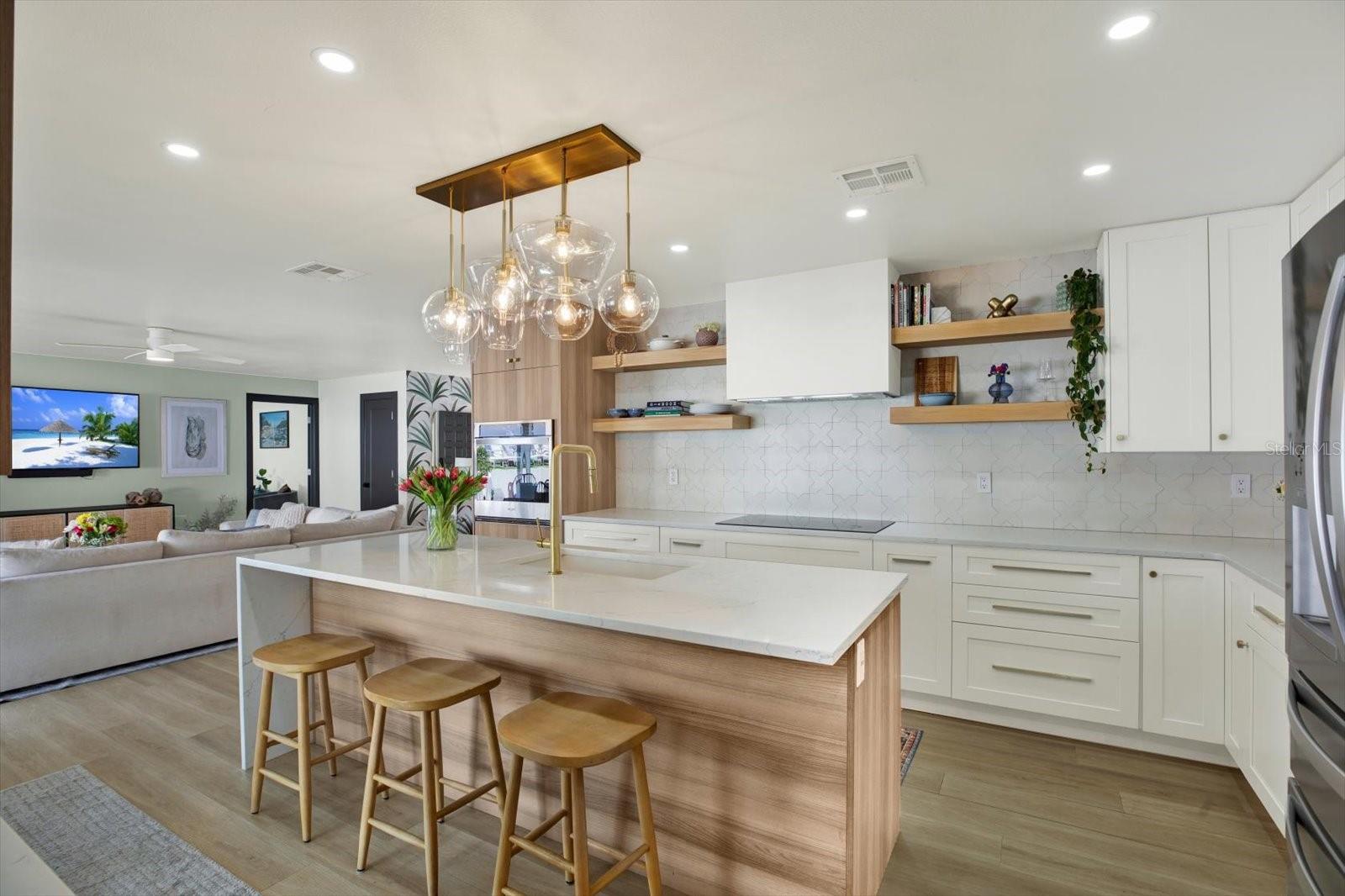 Image 5 of 53 For 2021 Spanish Pines Drive